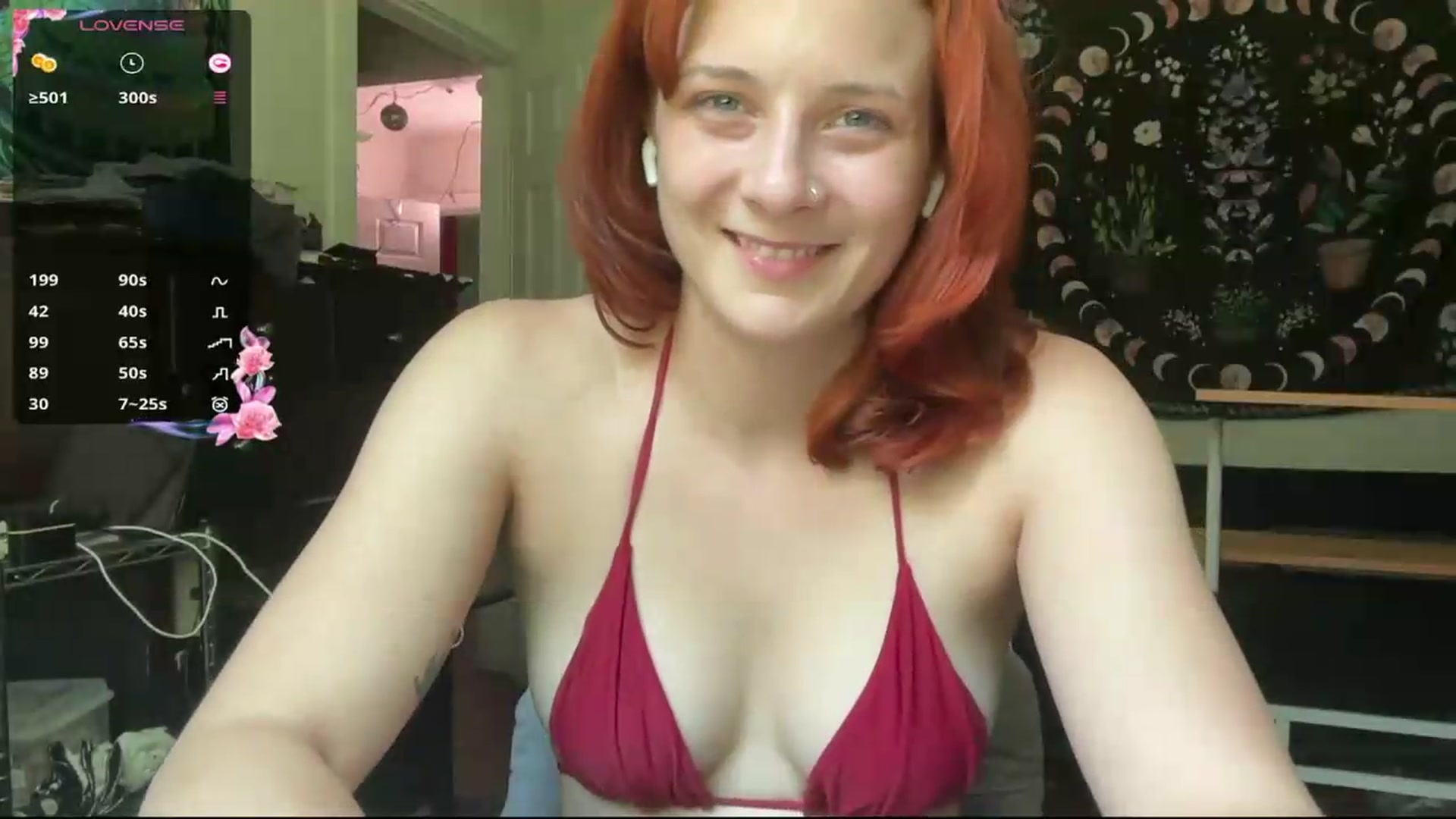 Gallery image thumbnail from AriaFields's myfreecams stream on, 07/16/2026, 19:38 image 2 of 20