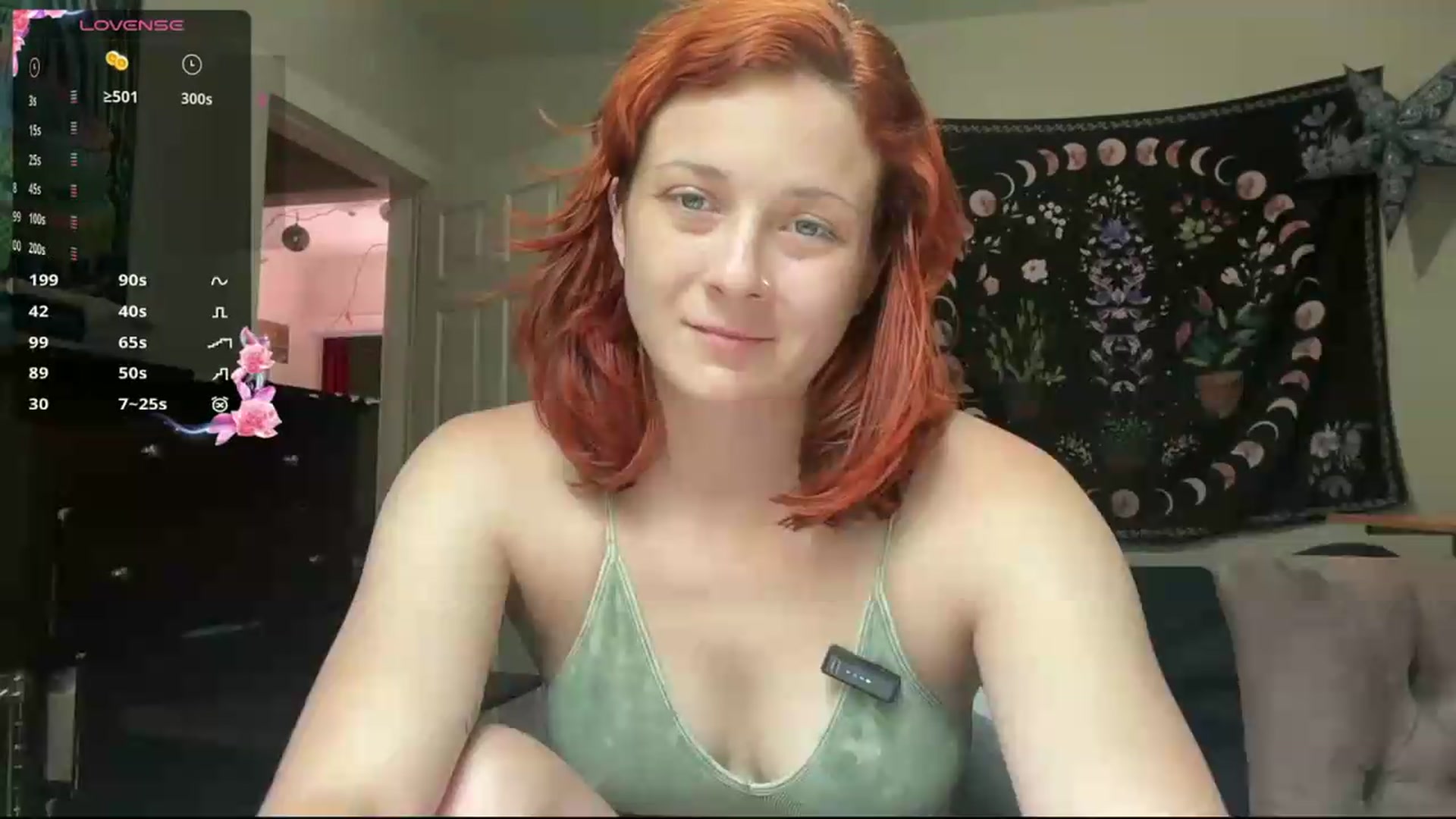 Gallery image thumbnail from AriaFields's myfreecams stream on, 07/27/2026, 14:08 image 17 of 20