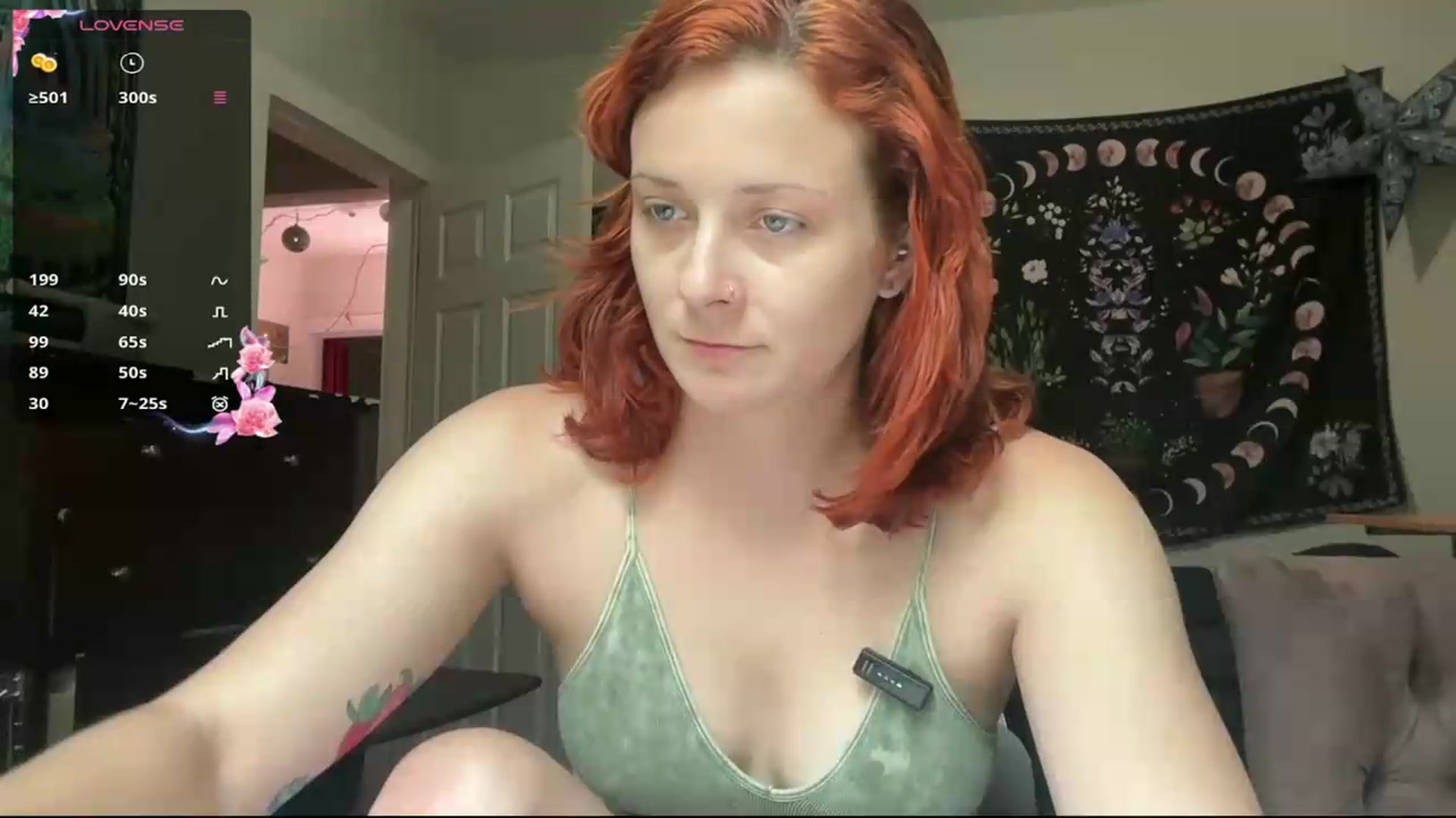 Gallery image thumbnail from AriaFields's myfreecams stream on, 07/27/2026, 14:08 image 16 of 20