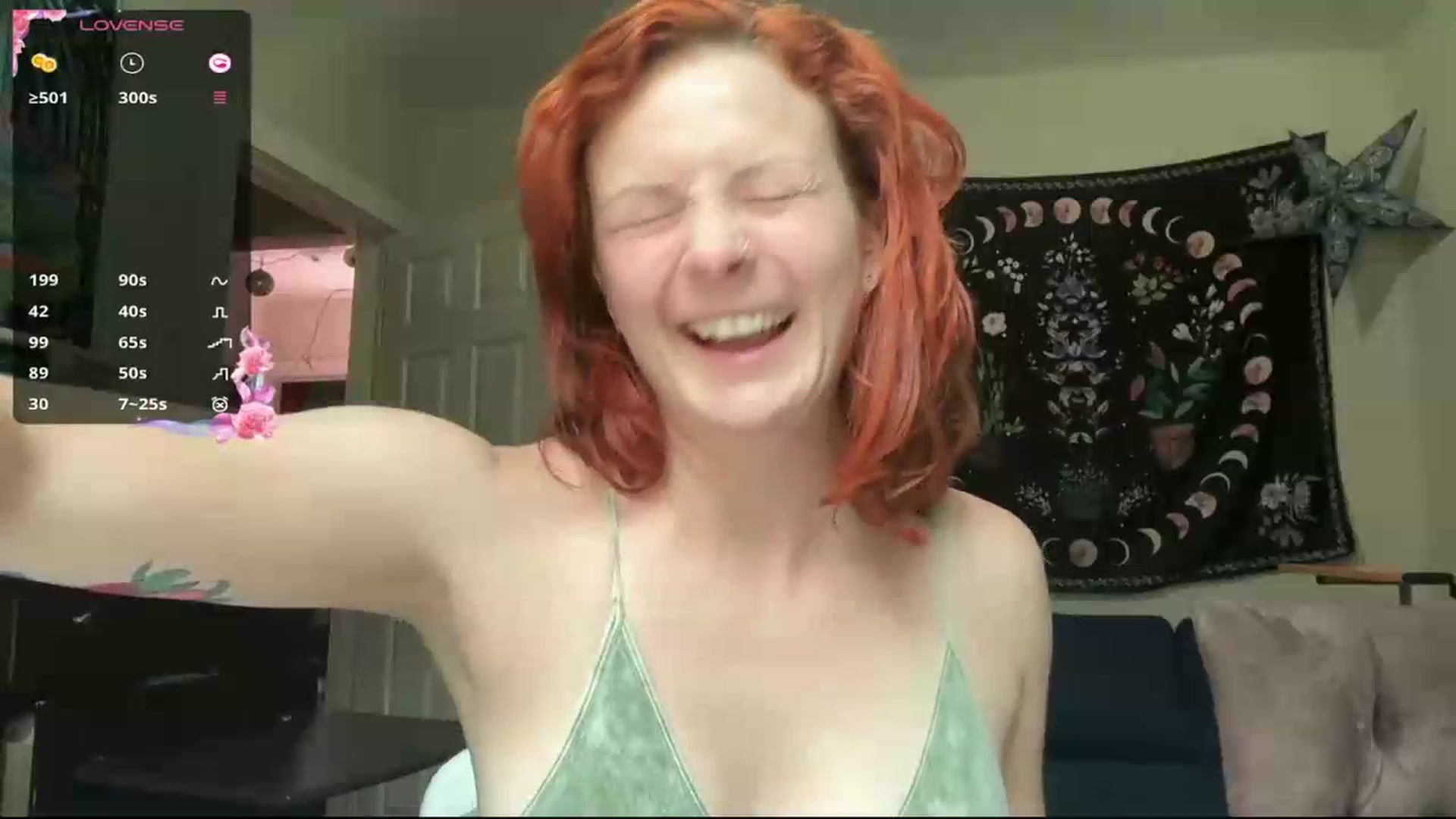 Gallery image thumbnail from AriaFields's myfreecams stream on, 07/27/2026, 14:59 image 14 of 20