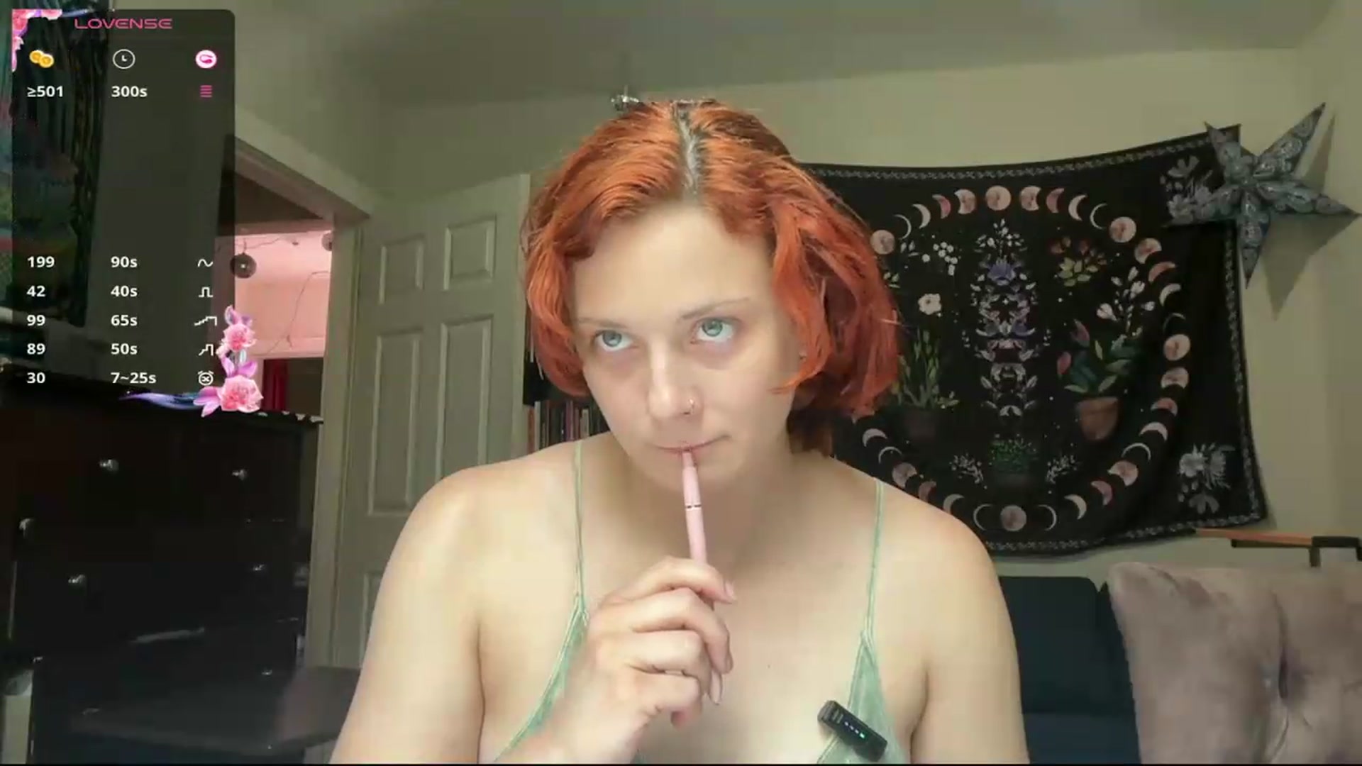 Gallery image thumbnail from AriaFields's myfreecams stream on, 07/27/2026, 14:59 image 5 of 20