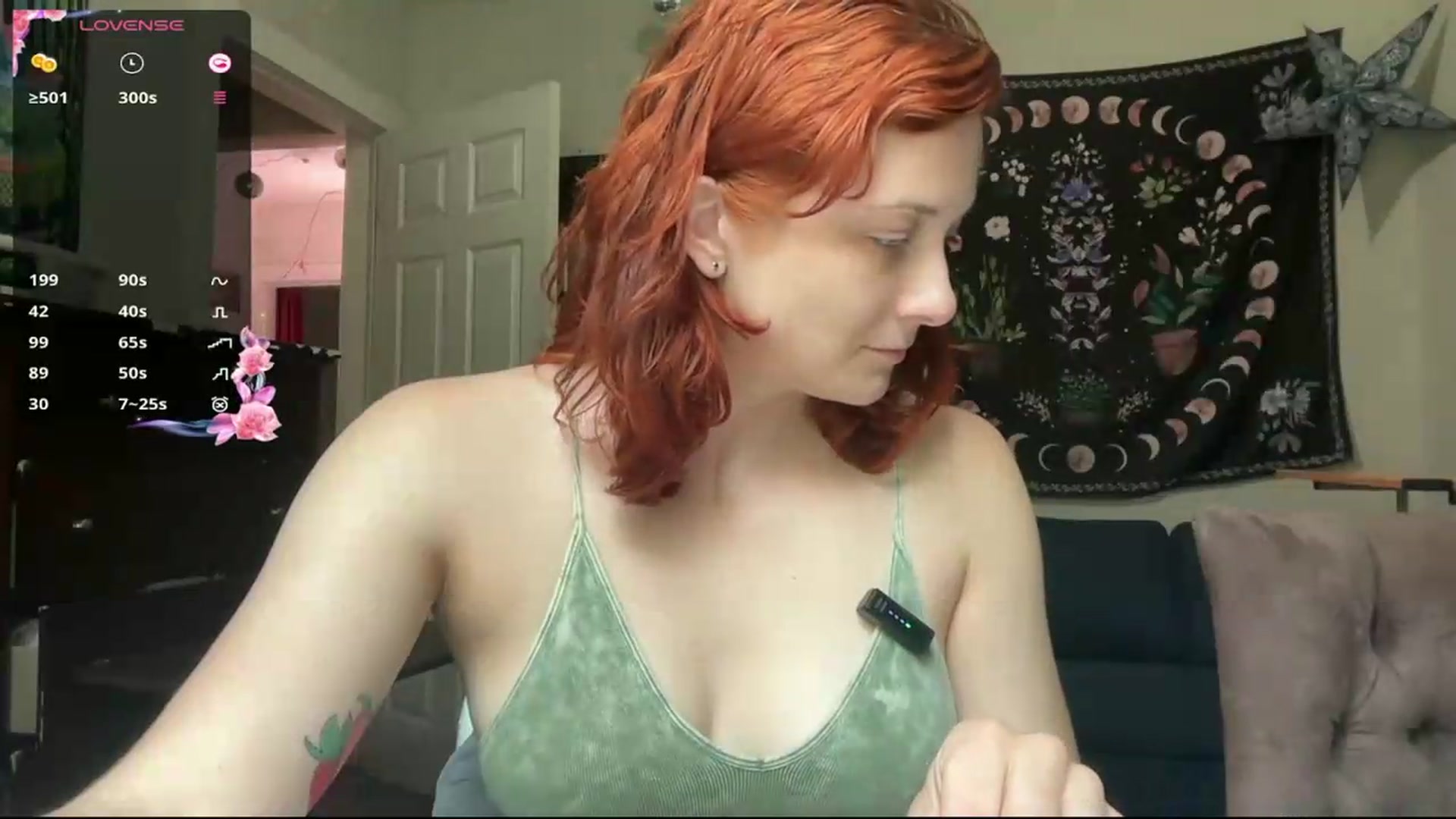 Gallery image thumbnail from AriaFields's myfreecams stream on, 07/27/2026, 14:59 image 19 of 20