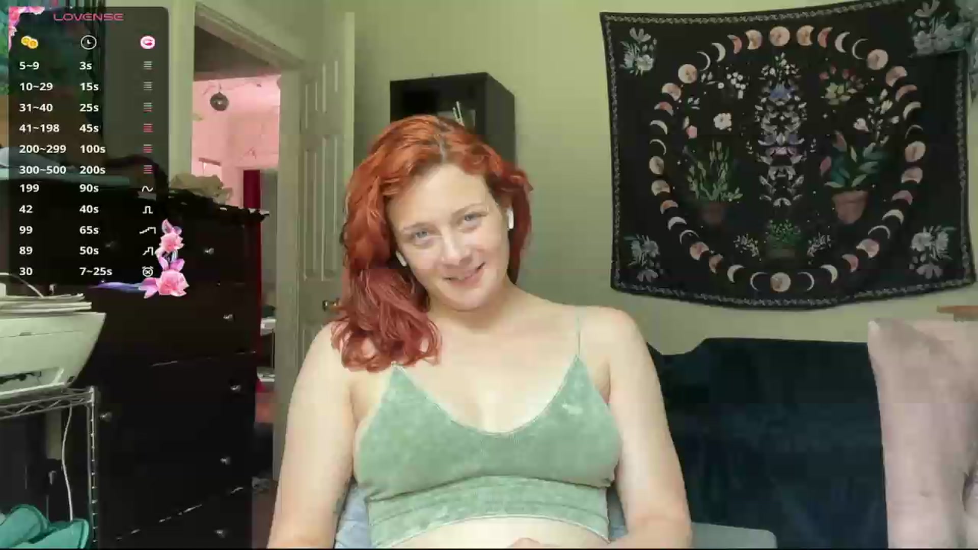 Gallery image thumbnail from AriaFields's myfreecams stream on, 07/28/2026, 18:30 image 5 of 20