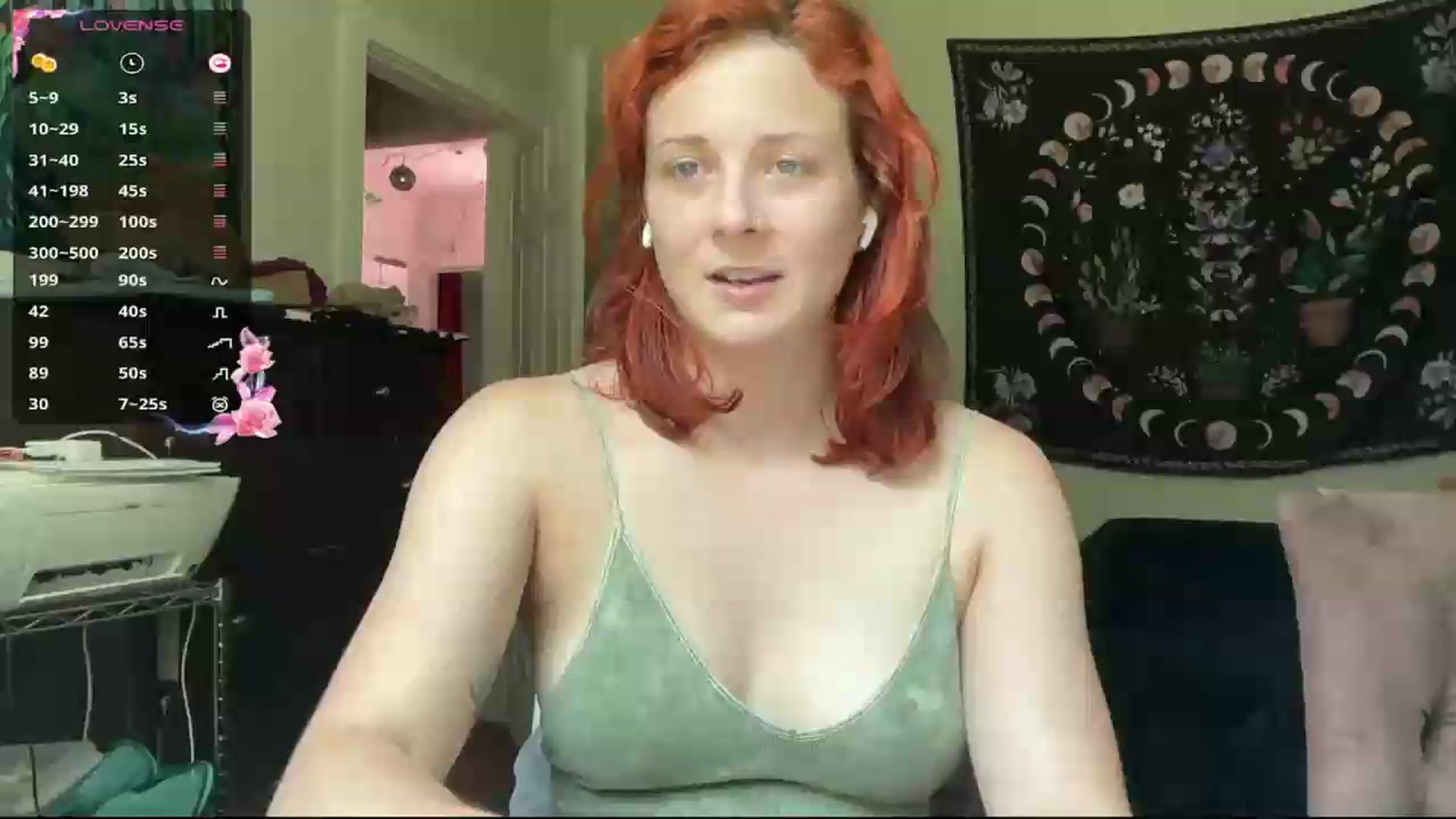 Gallery image thumbnail from AriaFields's myfreecams stream on, 07/28/2026, 19:26 image 18 of 20