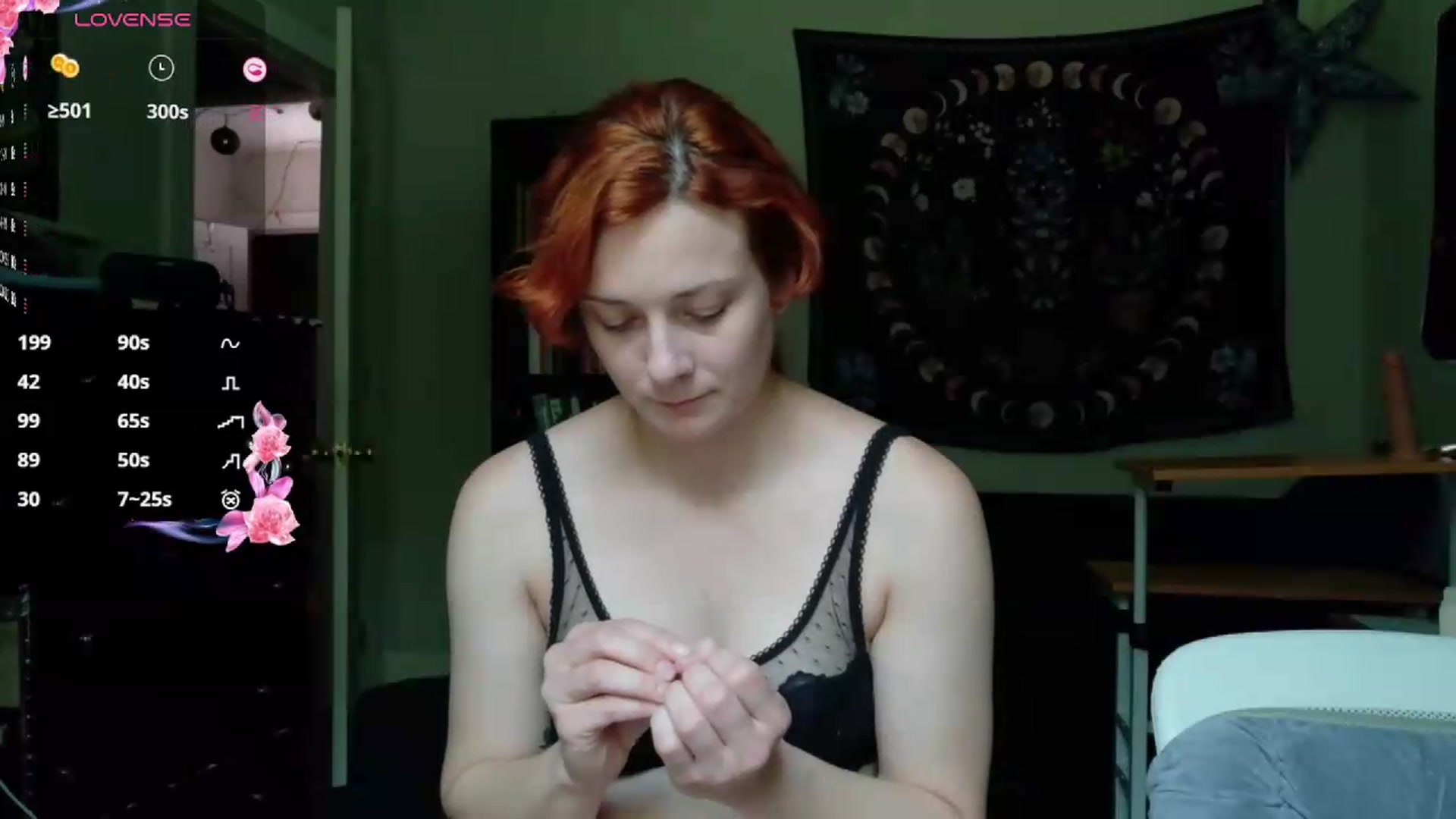 Gallery image thumbnail from AriaFields's myfreecams stream on, 07/31/2026, 17:03 image 18 of 20