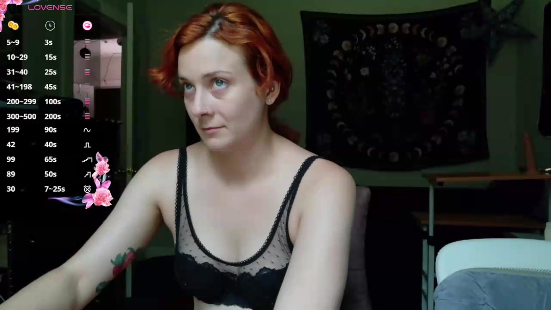 Gallery image thumbnail from AriaFields's myfreecams stream on, 07/31/2026, 17:03 image 15 of 20