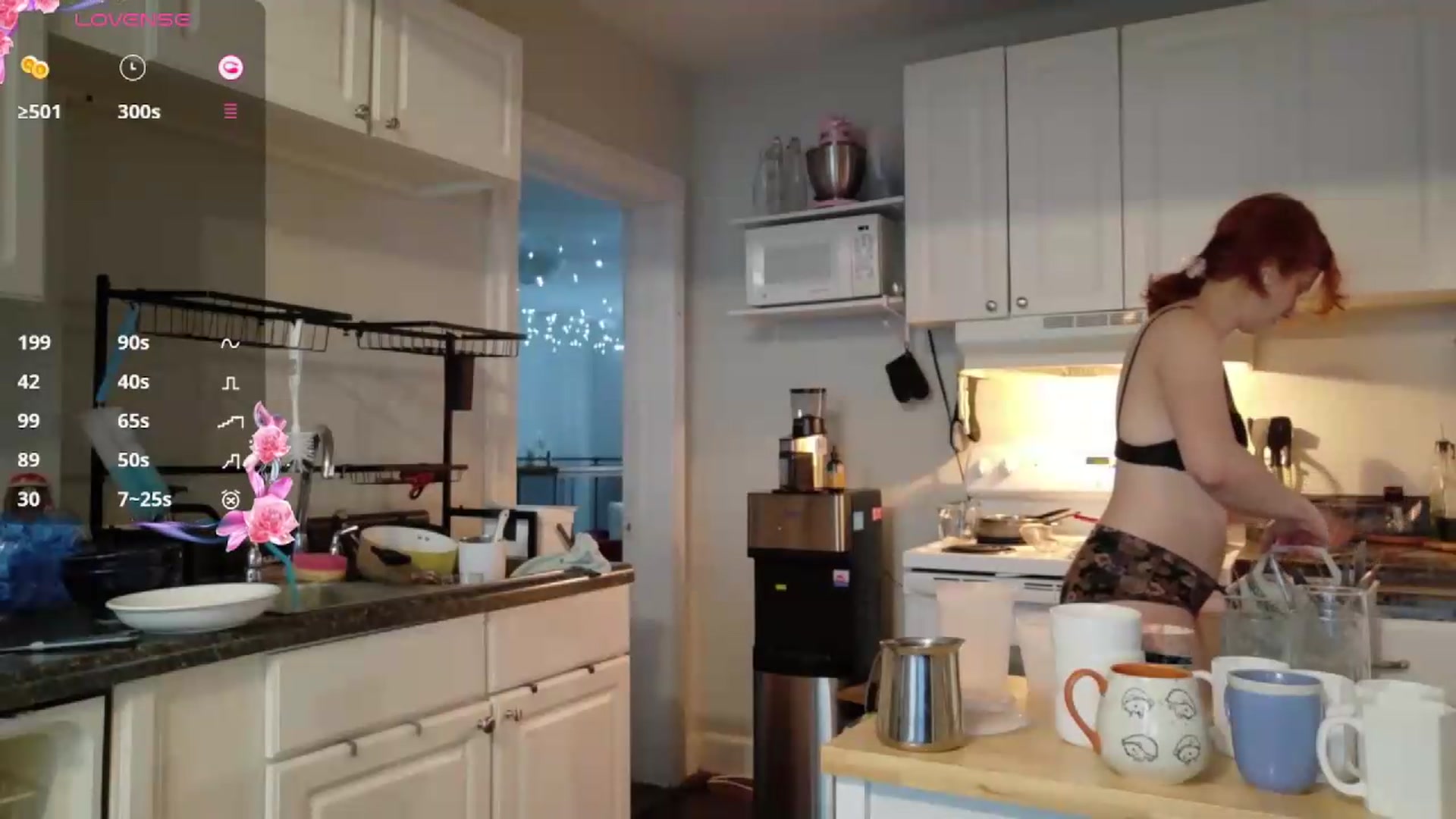 Gallery image thumbnail from AriaFields's myfreecams stream on, 07/31/2026, 18:41 image 3 of 20