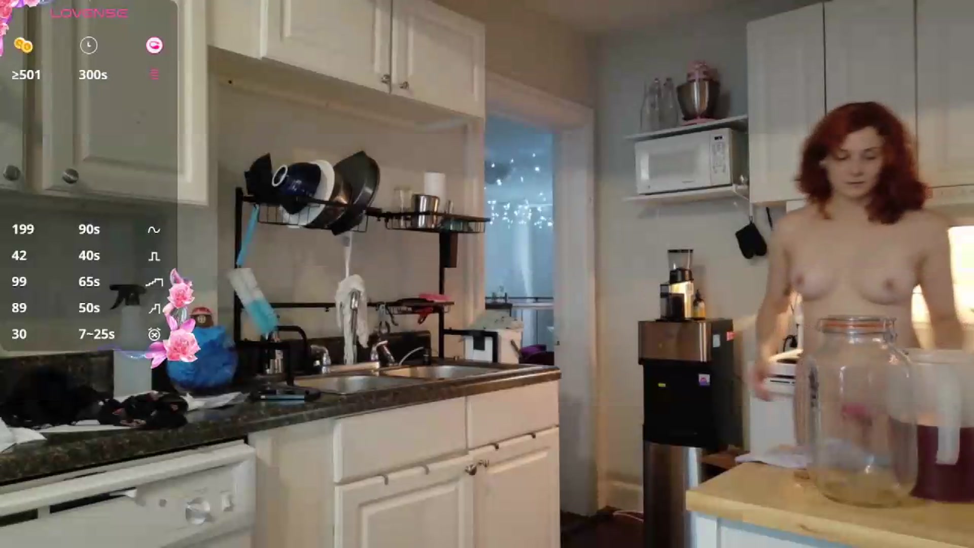 Gallery image thumbnail from AriaFields's myfreecams stream on, 07/31/2026, 18:41 image 10 of 20