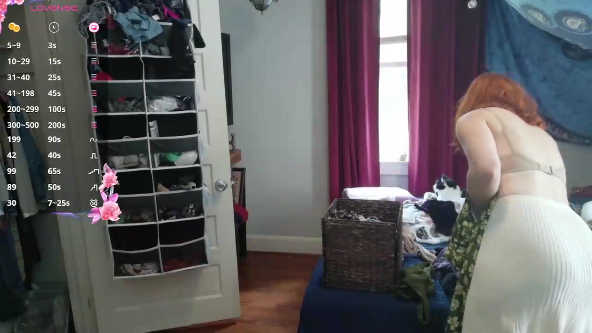 Gallery image thumbnail from AriaFields's myfreecams stream on, 08/04/2026, 20:12 image 12 of 20
