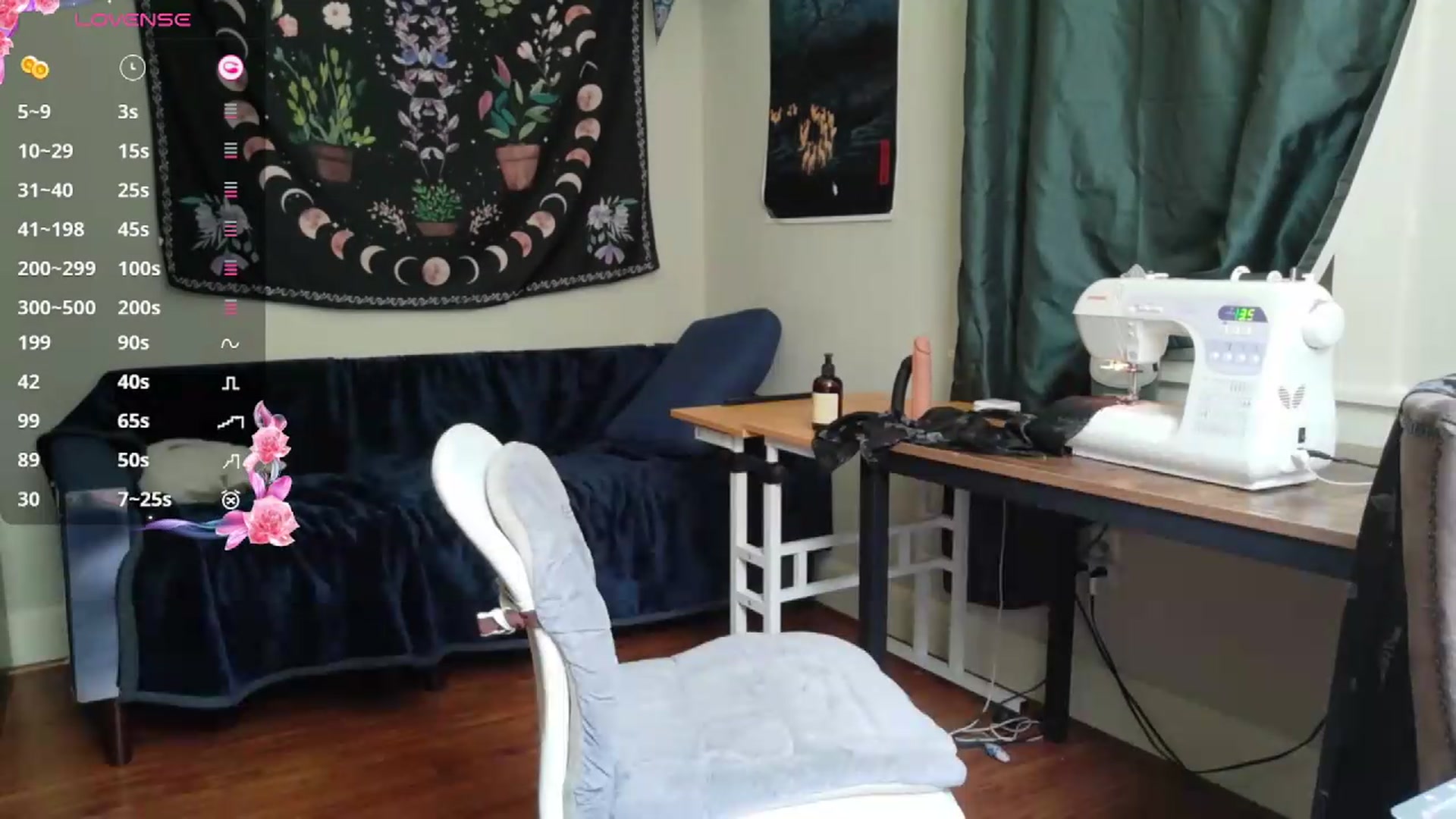 Gallery image thumbnail from AriaFields's myfreecams stream on, 08/12/2026, 20:06 image 13 of 20