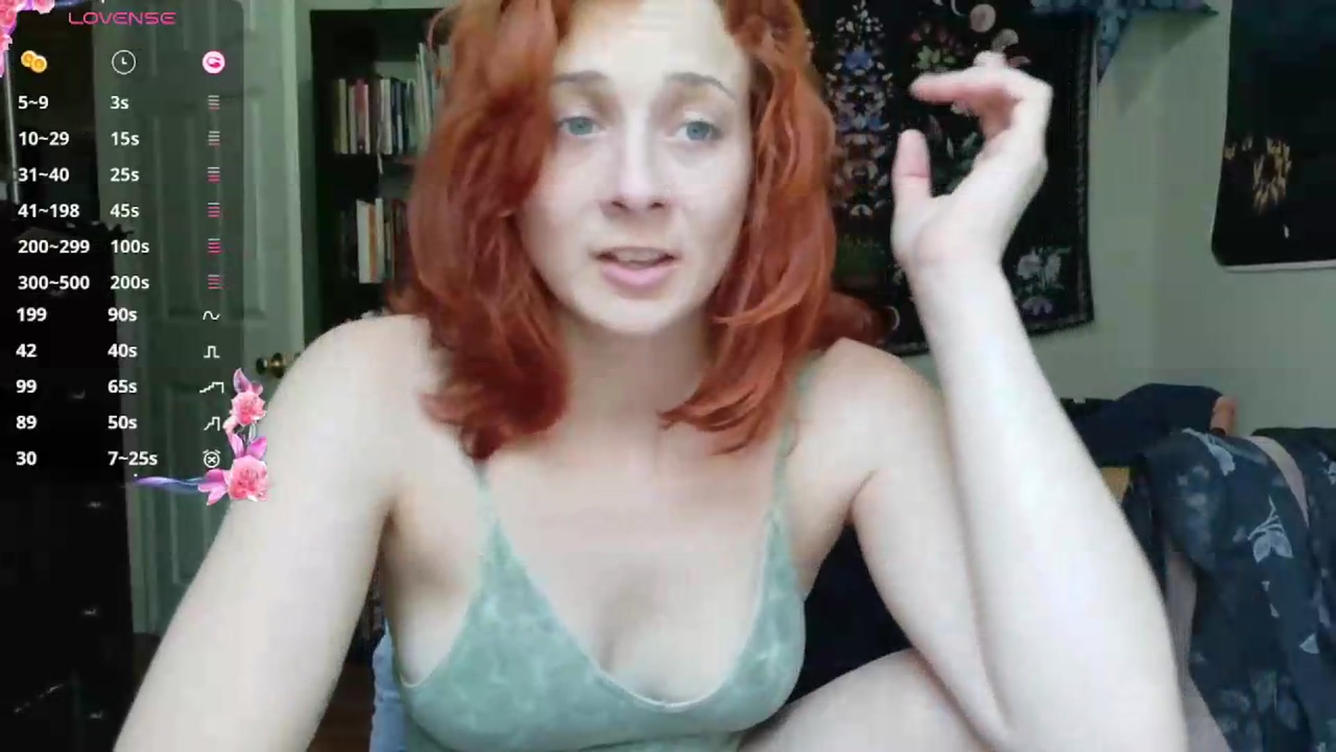 Gallery image thumbnail from AriaFields's myfreecams stream on, 08/13/2026, 20:31 image 15 of 20