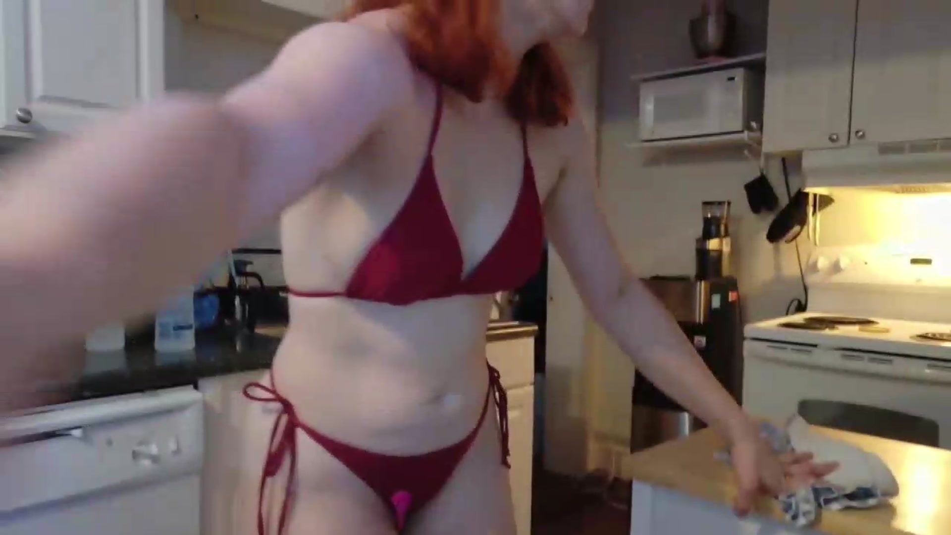Gallery image thumbnail from AriaFields's myfreecams stream on, 08/15/2026, 24:00 image 14 of 20