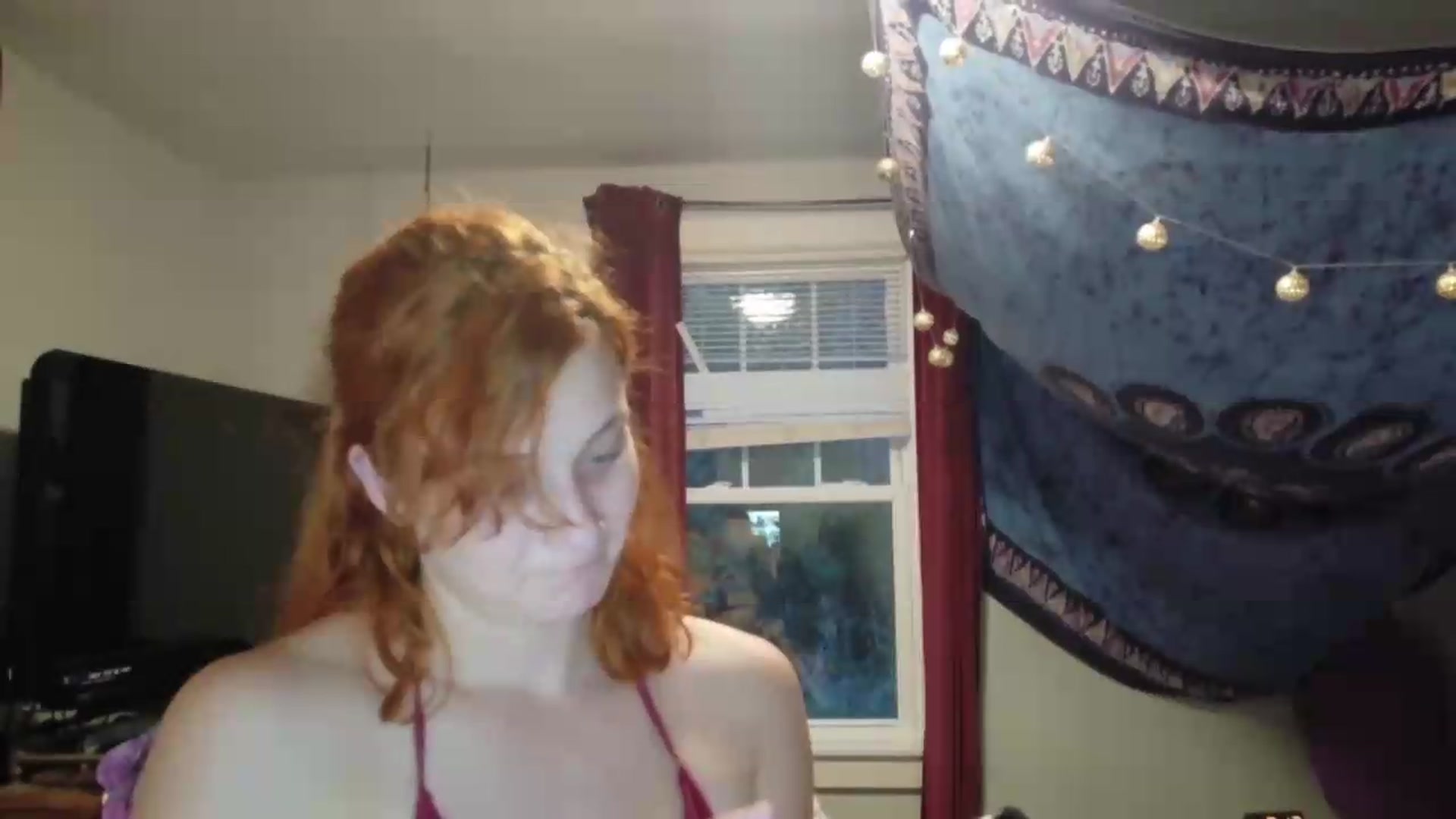 Gallery image thumbnail from AriaFields's myfreecams stream on, 08/15/2026, 24:18 image 15 of 20