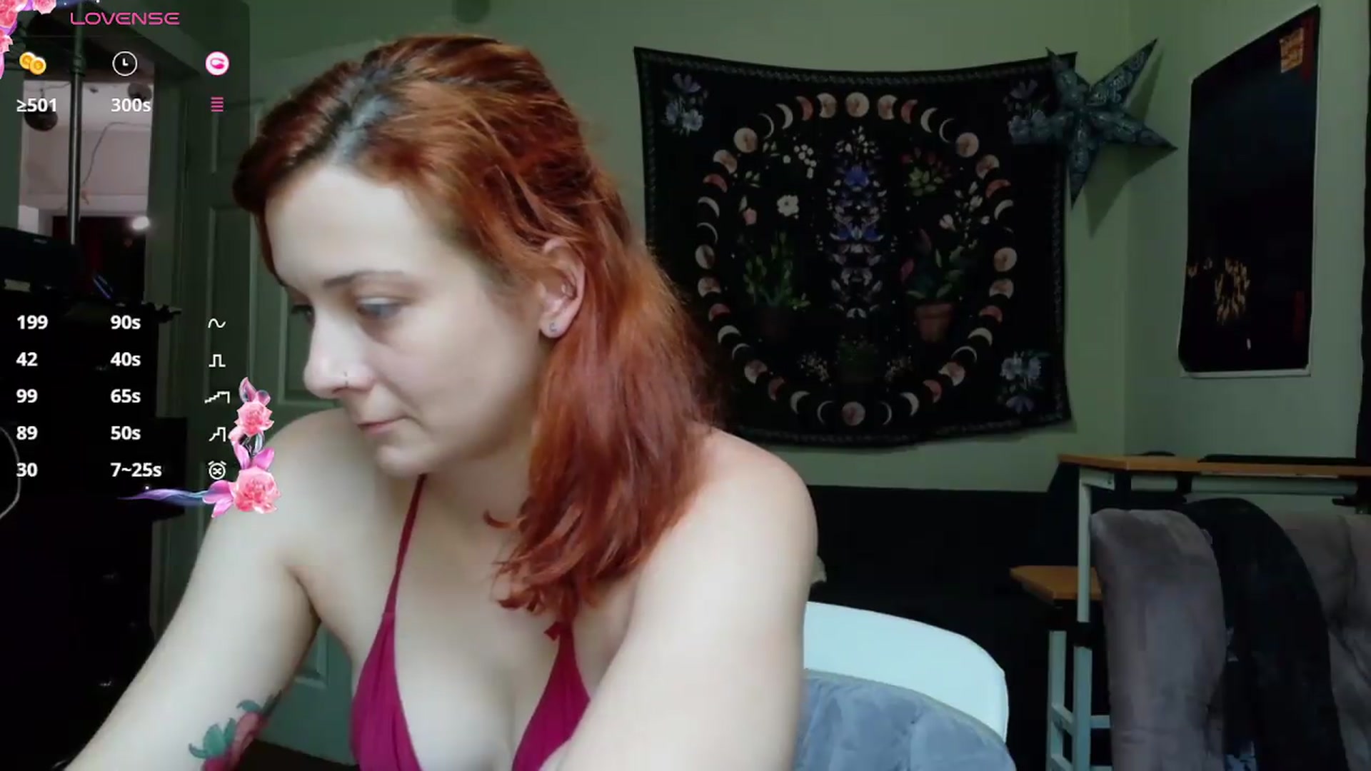 Gallery image thumbnail from AriaFields's myfreecams stream on, 08/19/2026, 15:43 image 17 of 20