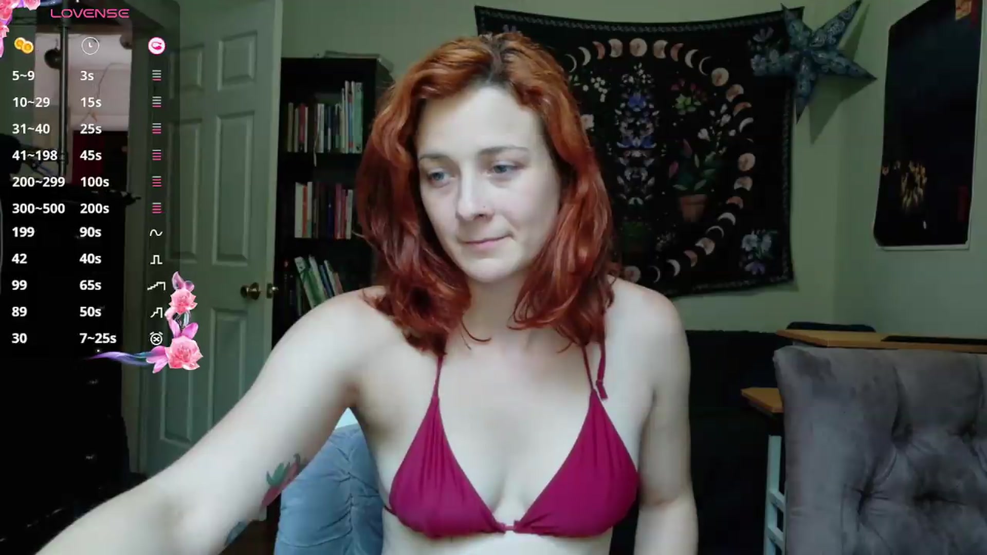 Gallery image thumbnail from AriaFields's myfreecams stream on, 08/20/2026, 15:51 image 14 of 20