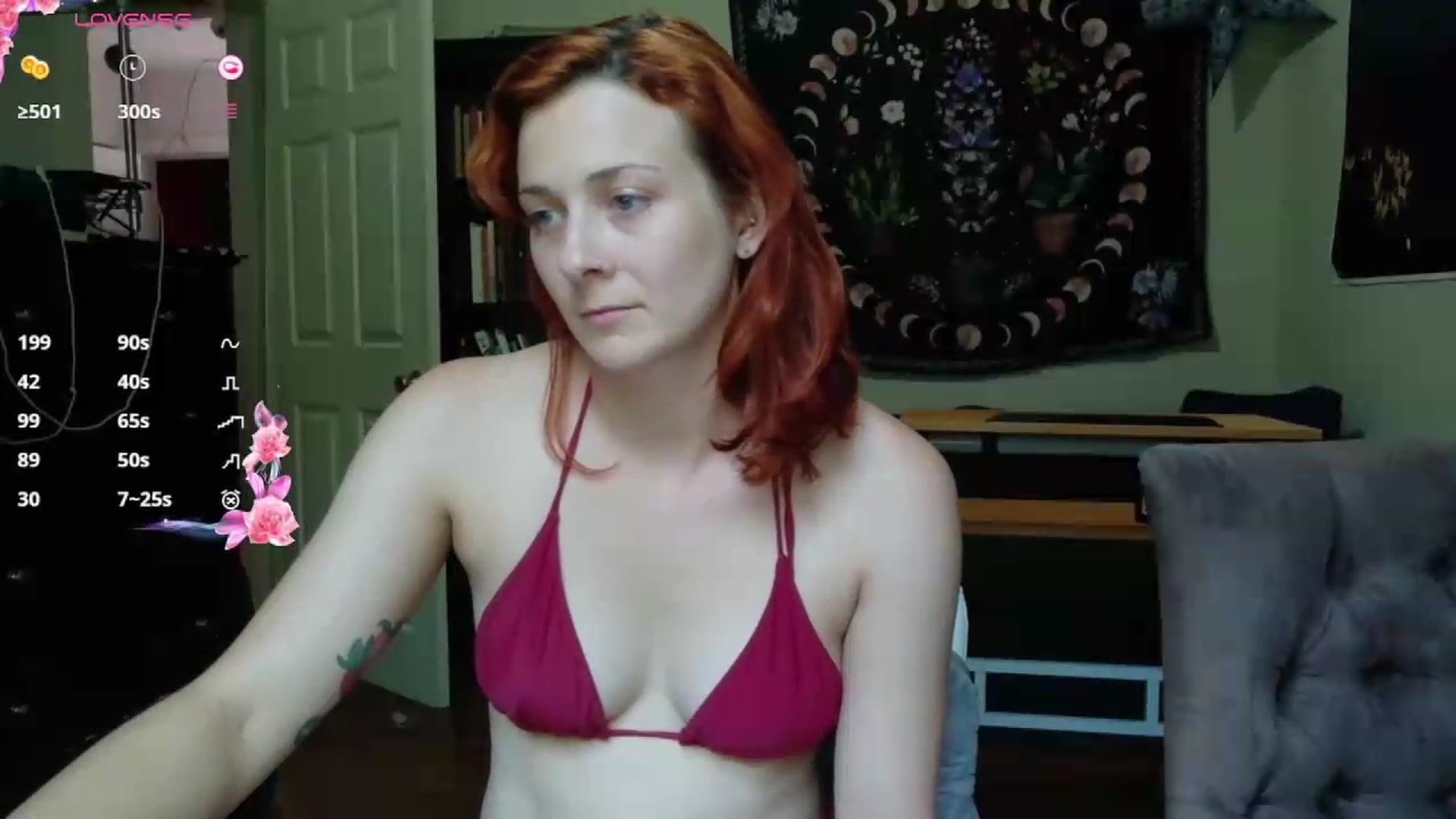 Gallery image thumbnail from AriaFields's myfreecams stream on, 08/20/2026, 21:20 image 17 of 20