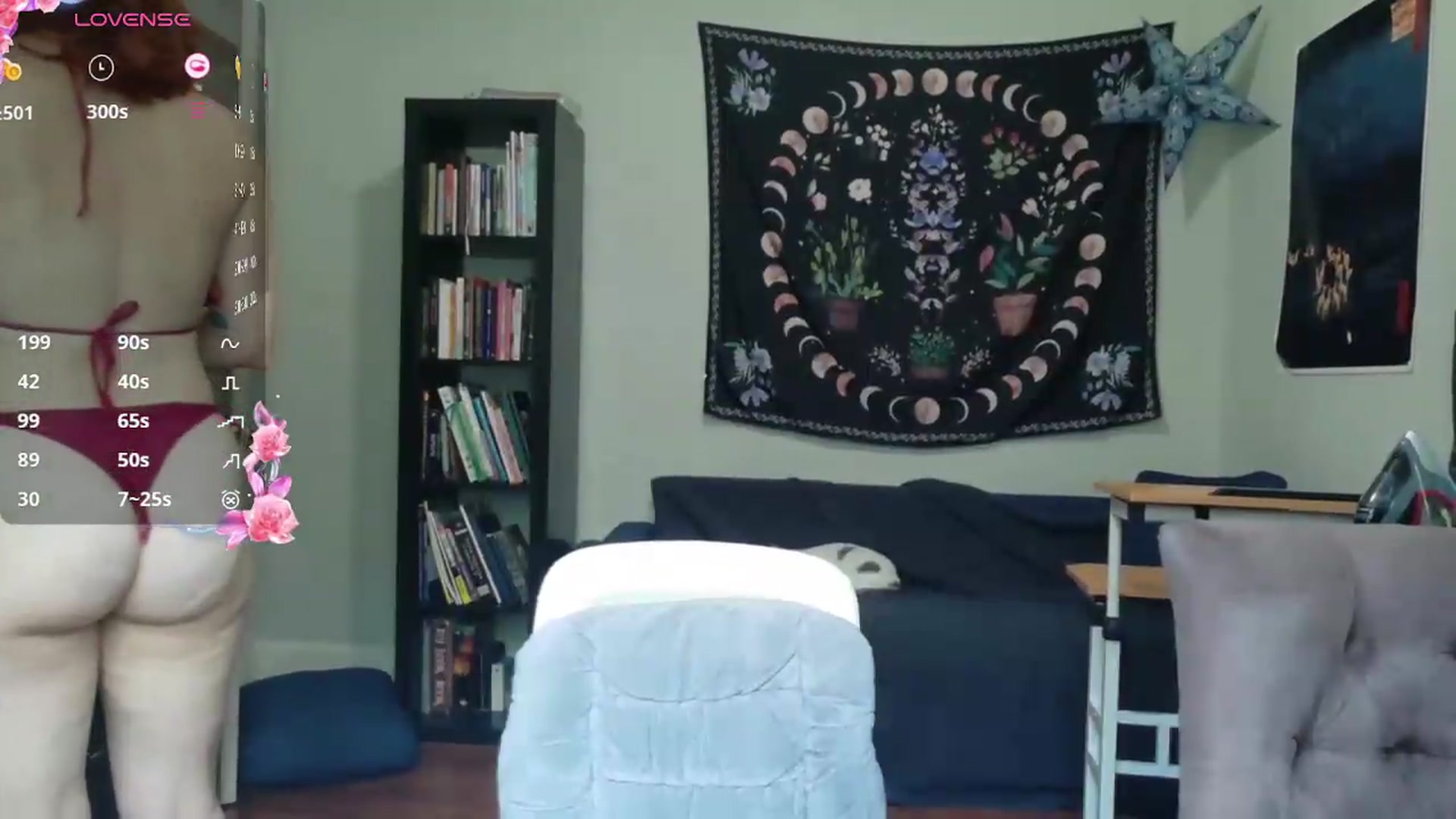 Gallery image thumbnail from AriaFields's myfreecams stream on, 08/21/2026, 15:10 image 5 of 20
