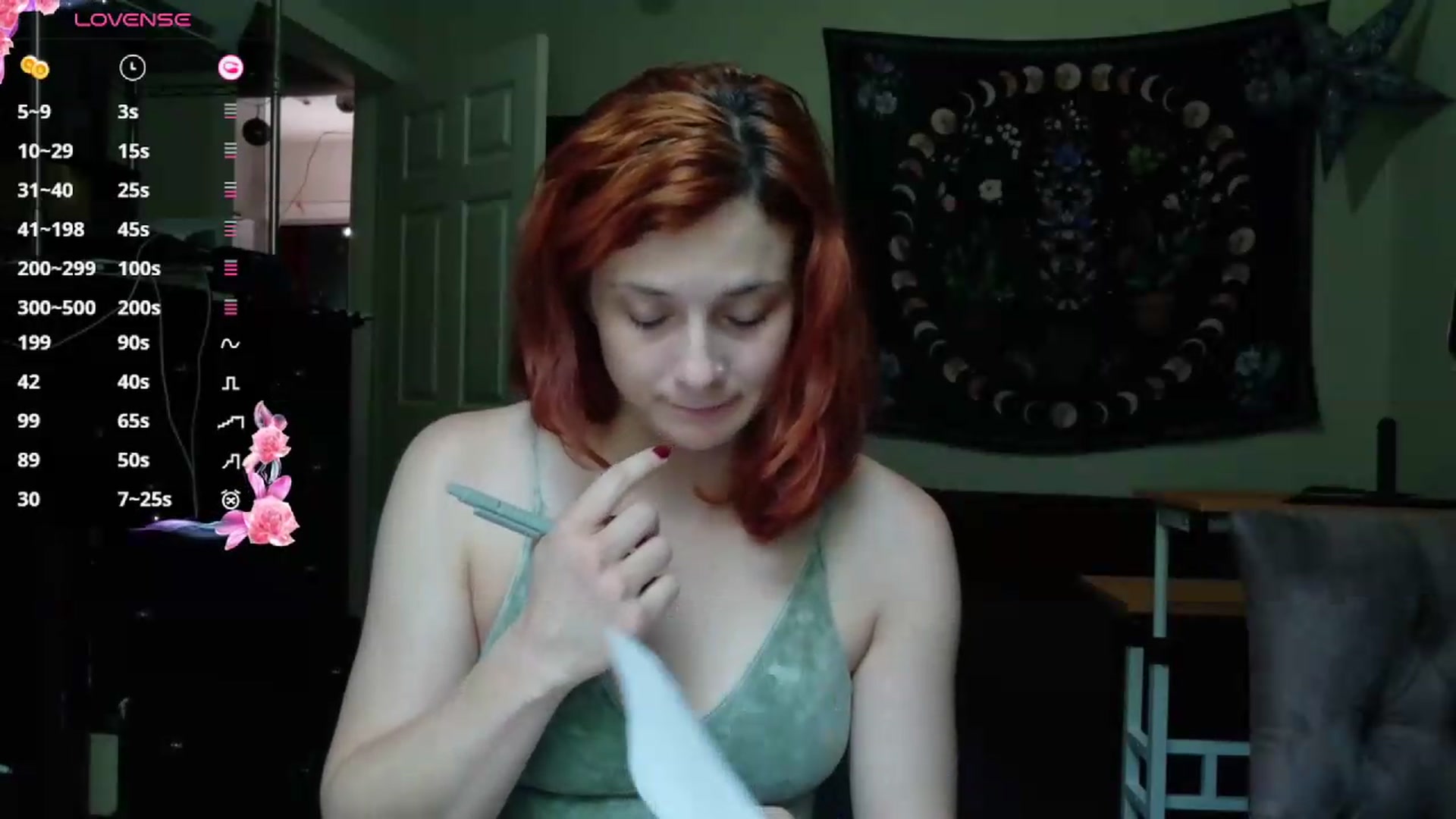 Gallery image thumbnail from AriaFields's myfreecams stream on, 08/25/2026, 15:44 image 16 of 20