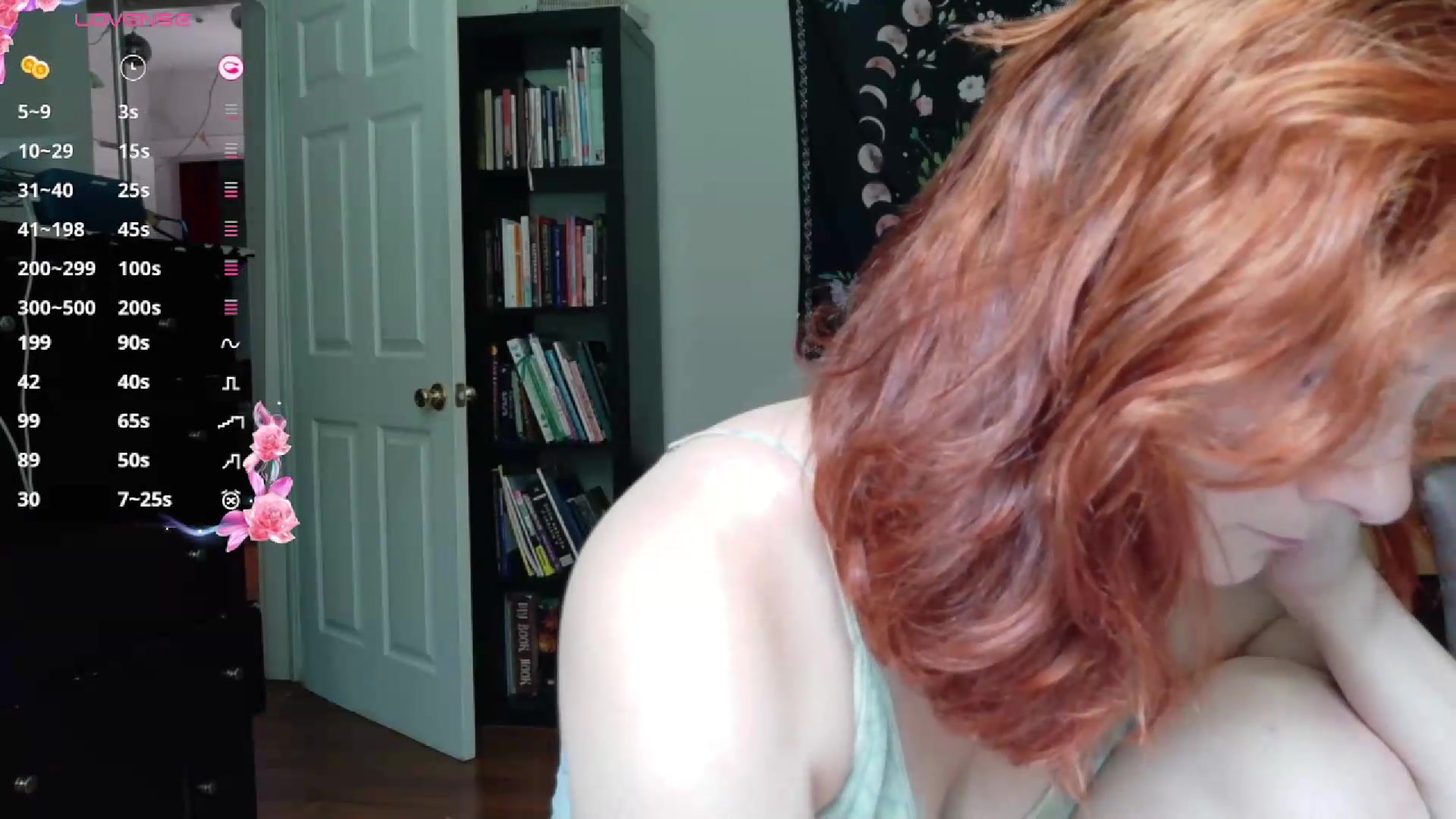 Gallery image thumbnail from AriaFields's myfreecams stream on, 08/25/2026, 18:28 image 18 of 20