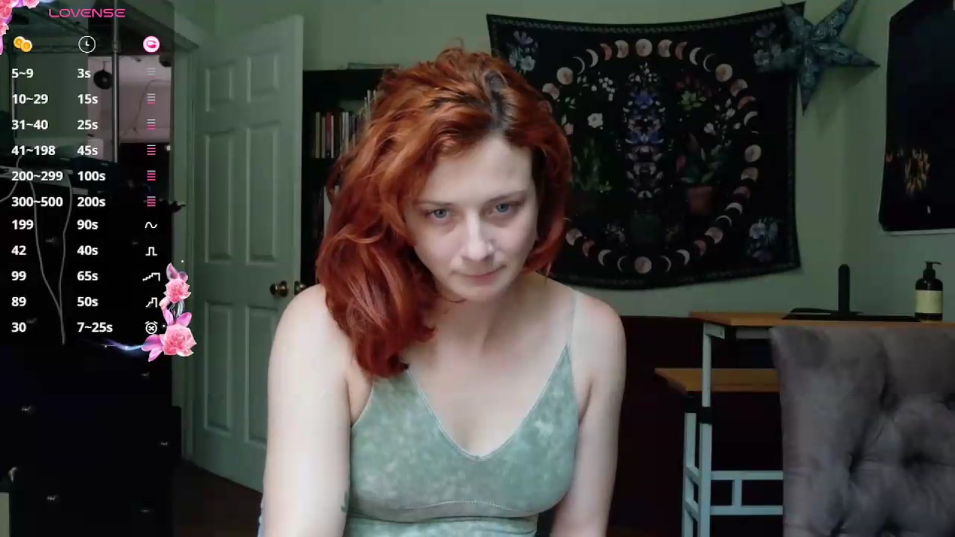 Gallery image thumbnail from AriaFields's myfreecams stream on, 08/25/2026, 18:28 image 9 of 20