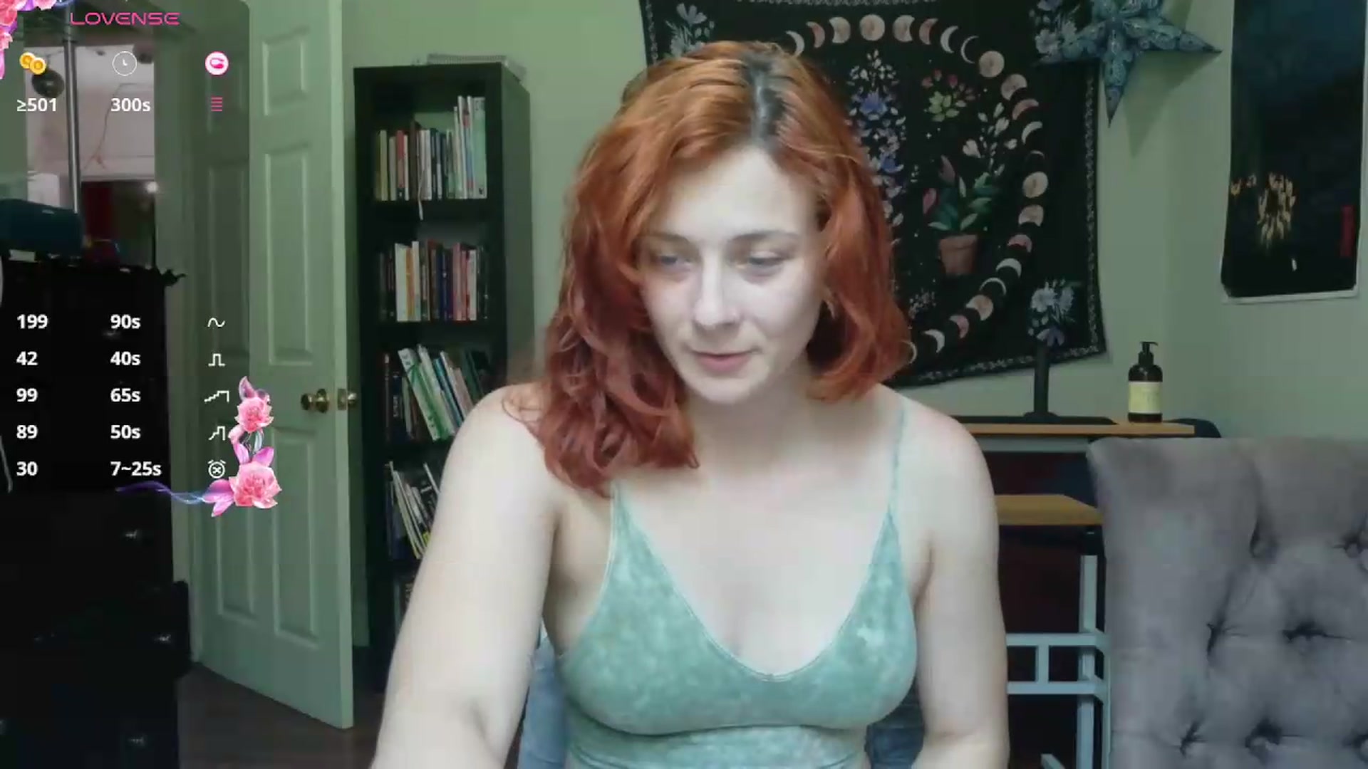 Gallery image thumbnail from AriaFields's myfreecams stream on, 08/25/2026, 21:15 image 5 of 20