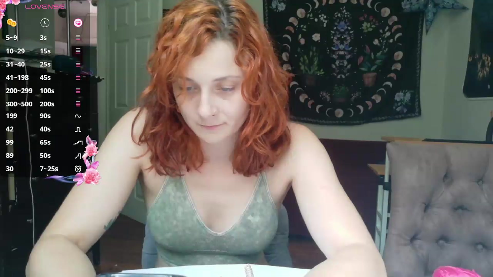 Gallery image thumbnail from AriaFields's myfreecams stream on, 08/31/2026, 19:09 image 12 of 20