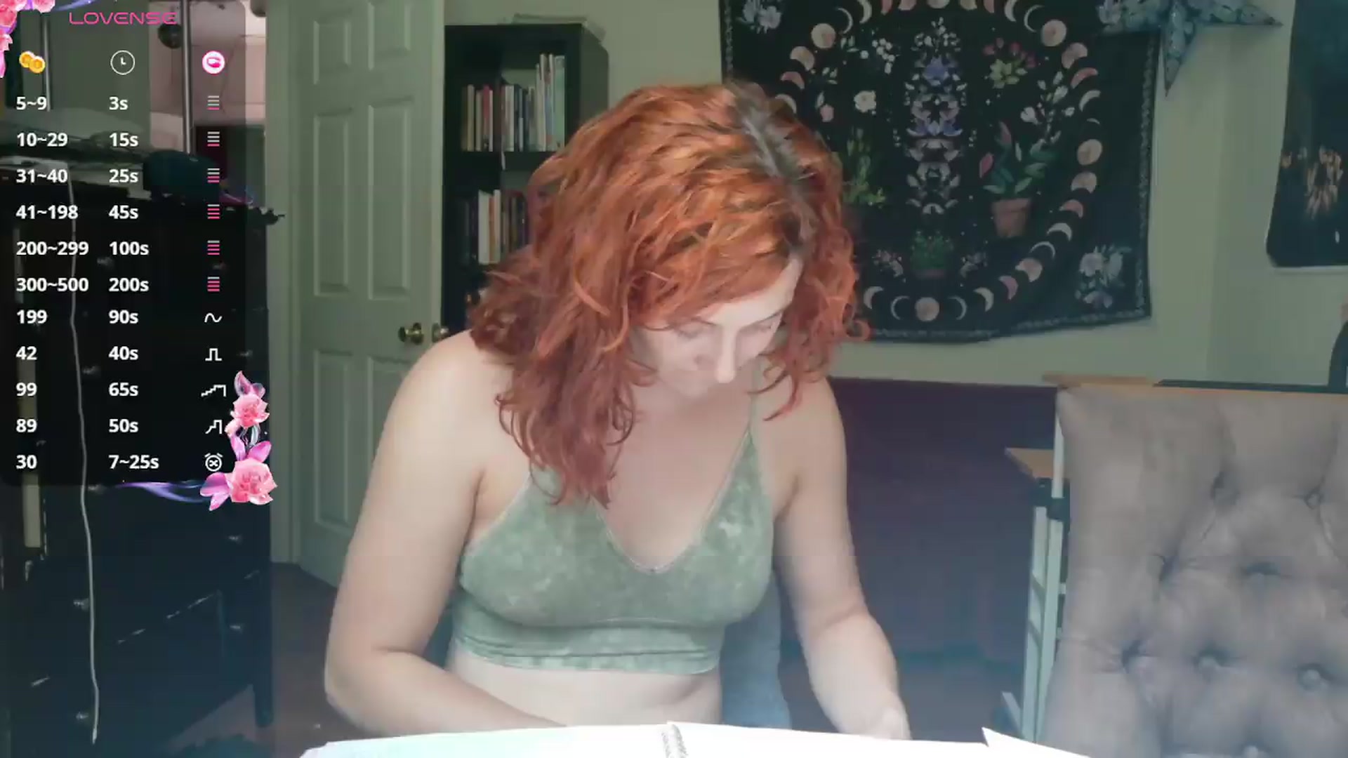 Gallery image thumbnail from AriaFields's myfreecams stream on, 08/31/2026, 19:09 image 1 of 20