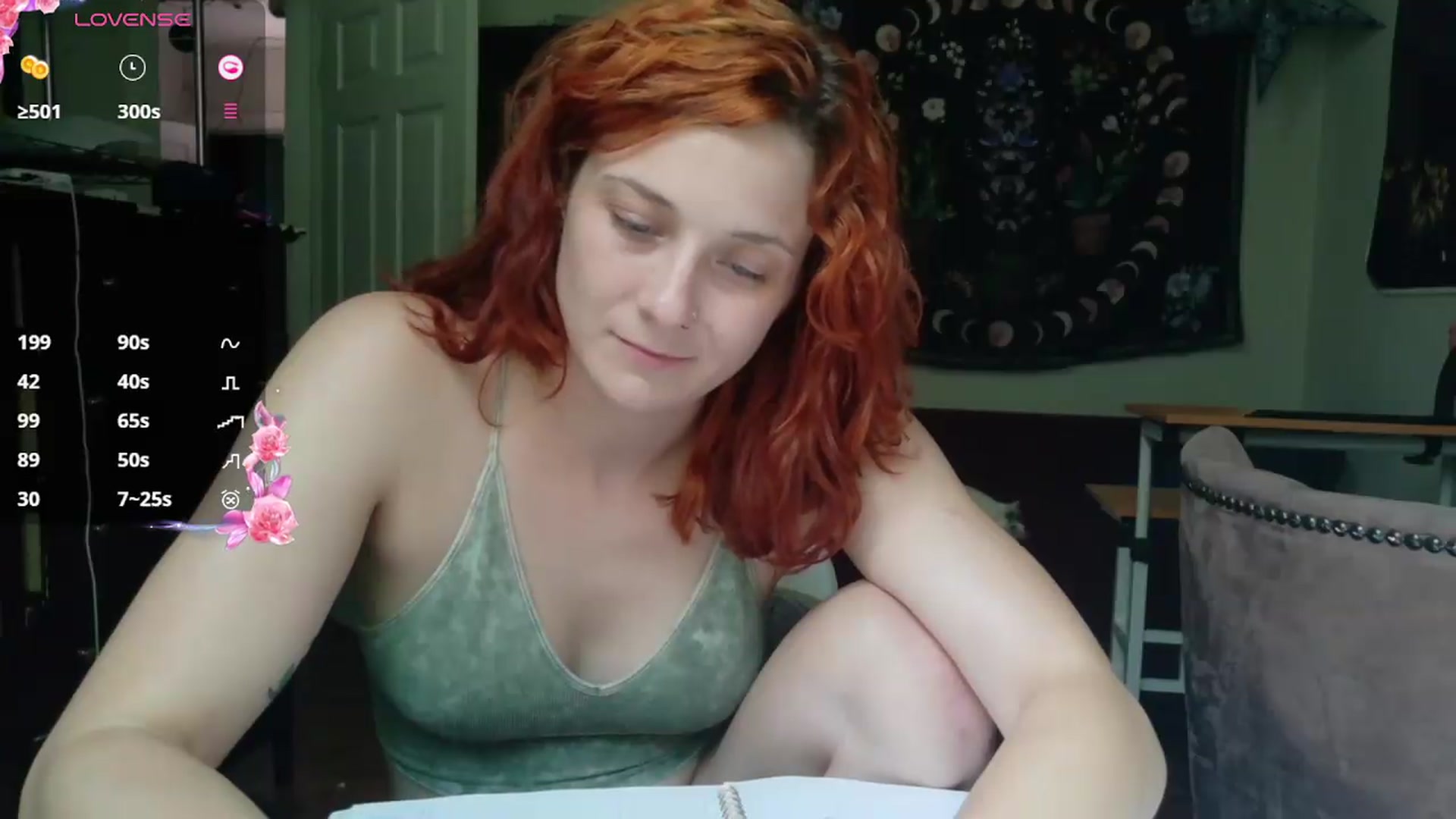 Gallery image thumbnail from AriaFields's myfreecams stream on, 08/31/2026, 19:09 image 17 of 20