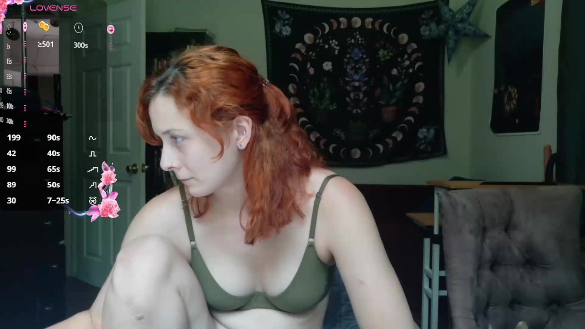 Gallery image thumbnail from AriaFields's myfreecams stream on, 09/01/2026, 16:55 image 17 of 20
