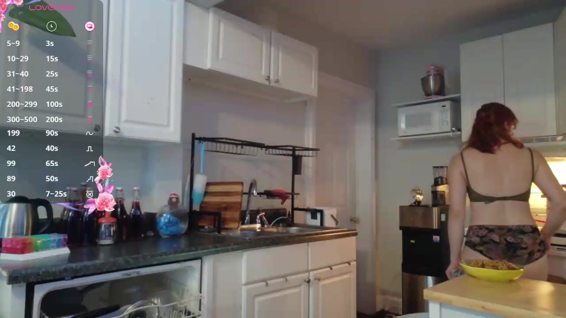 Gallery image thumbnail from AriaFields's myfreecams stream on, 09/01/2026, 19:50 image 3 of 20