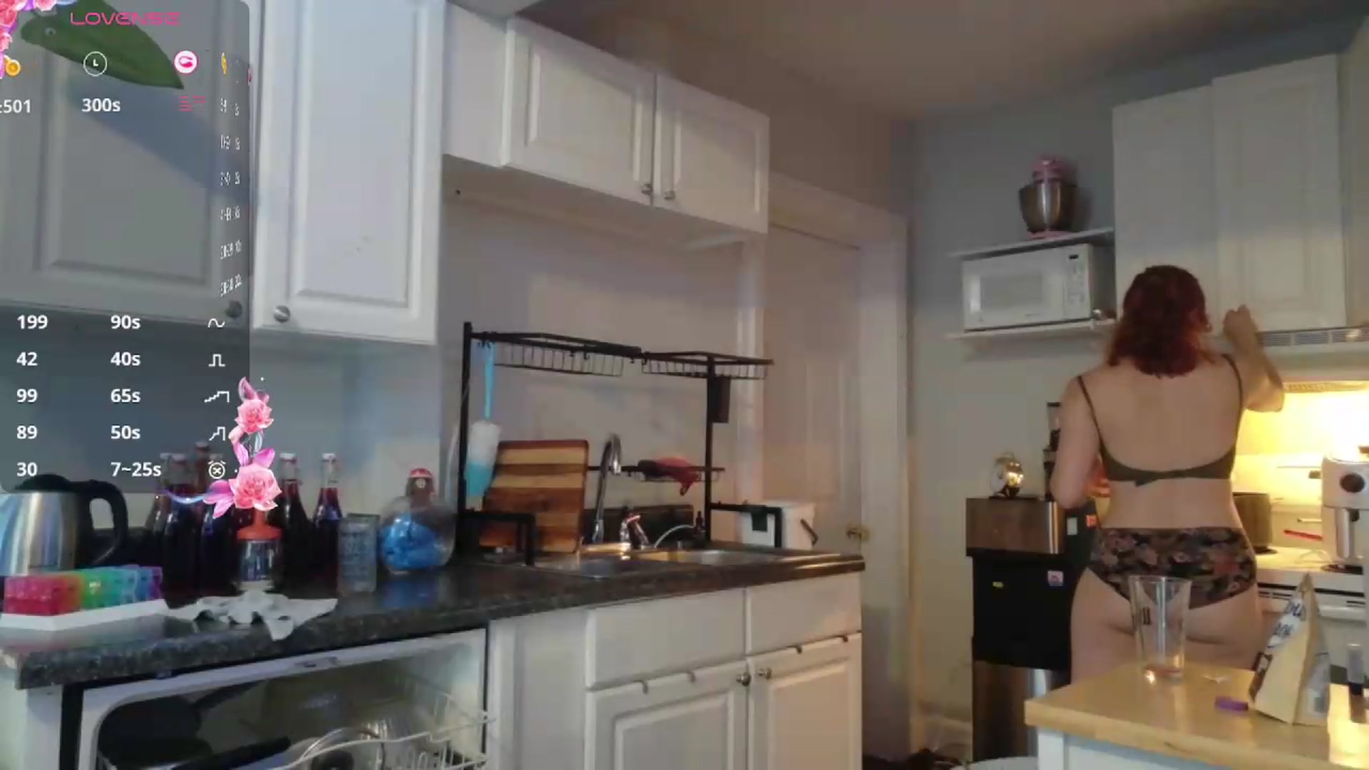 Gallery image thumbnail from AriaFields's myfreecams stream on, 09/01/2026, 19:50 image 2 of 20