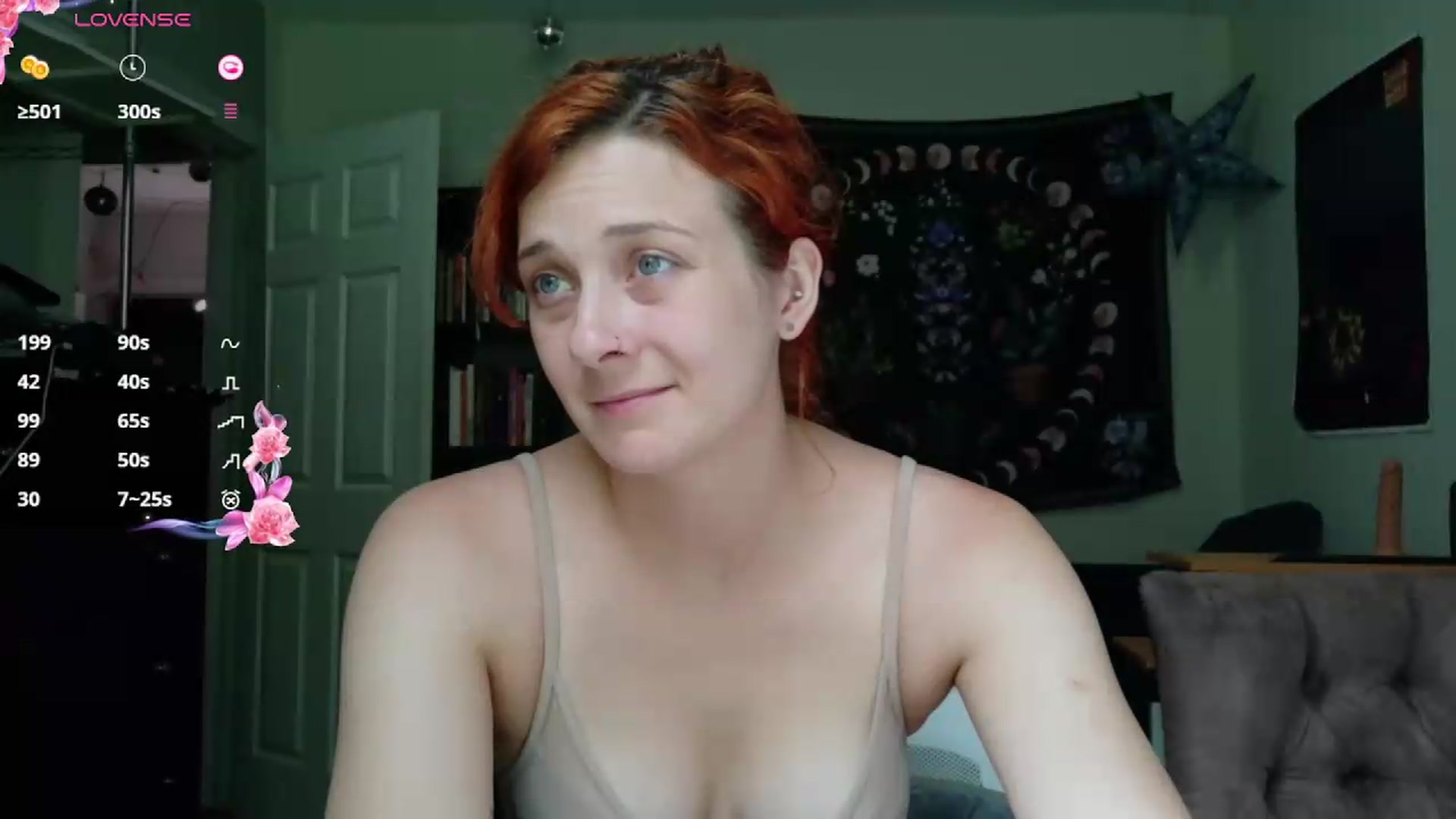 Gallery image thumbnail from AriaFields's myfreecams stream on, 09/04/2026, 18:43 image 12 of 20