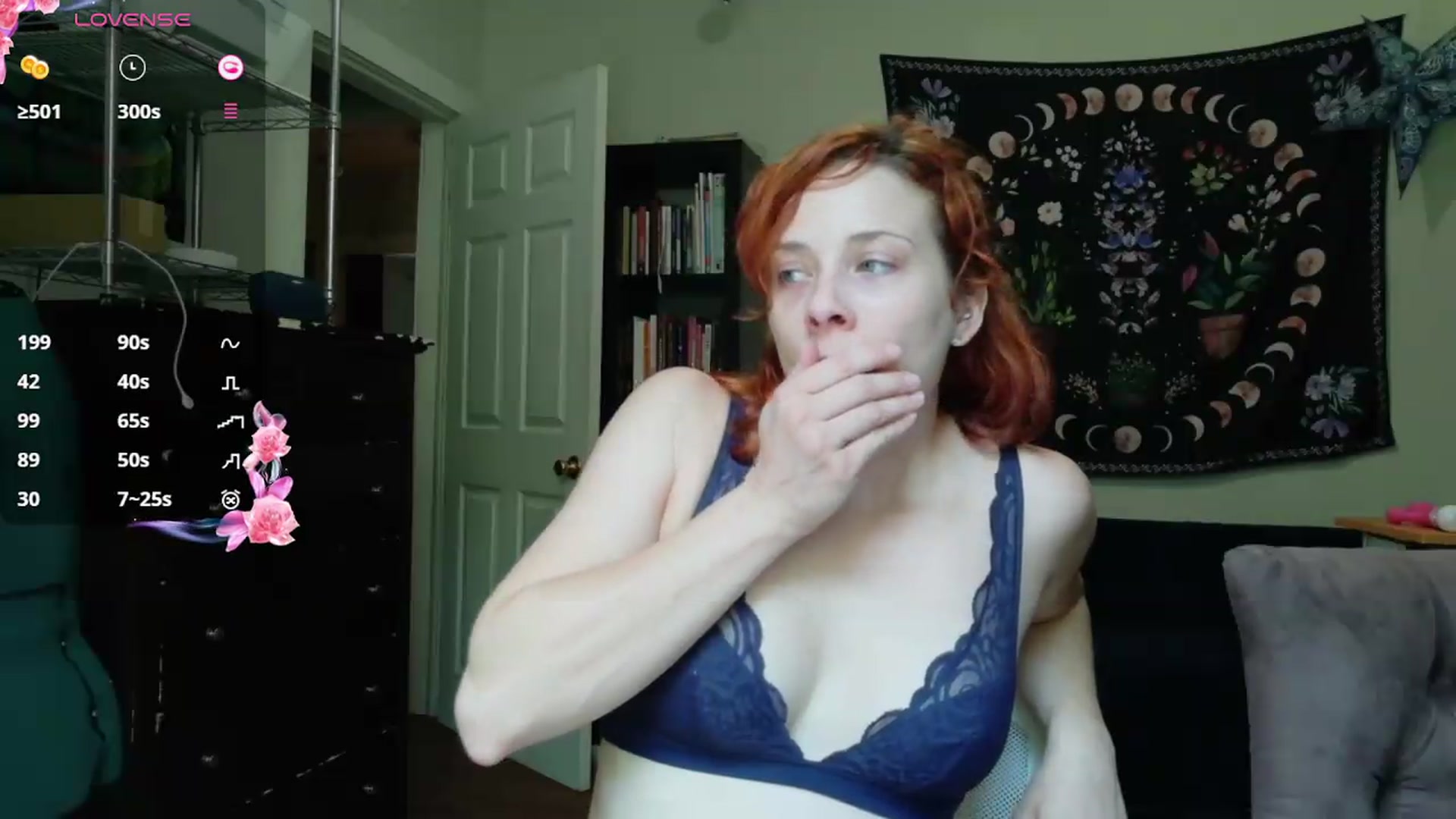 Gallery image thumbnail from AriaFields's myfreecams stream on, 09/07/2026, 16:44 image 13 of 20