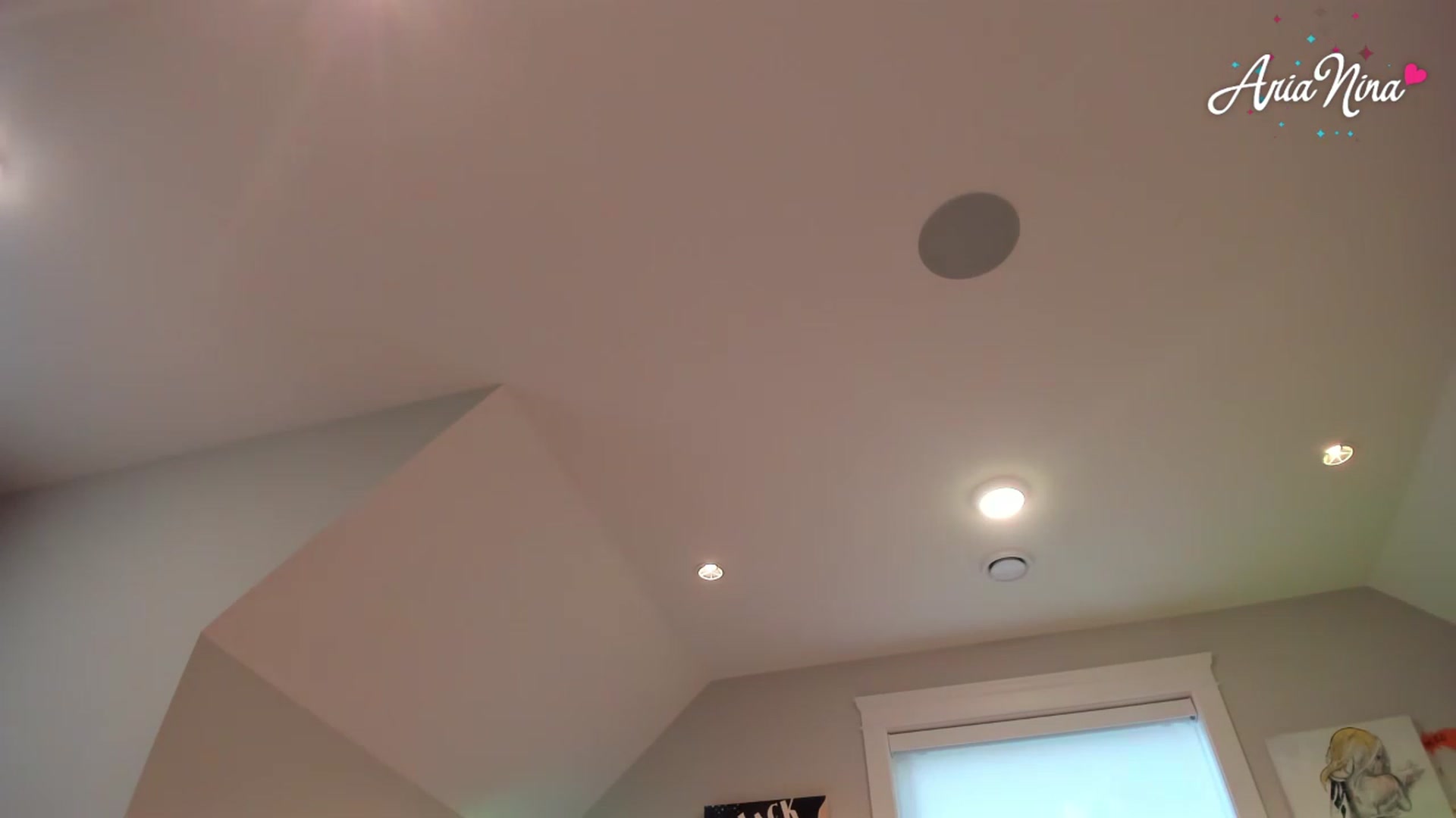 Gallery image thumbnail from AriaNina's myfreecams stream on, 02/15/2023, 24:23 image 13 of 20