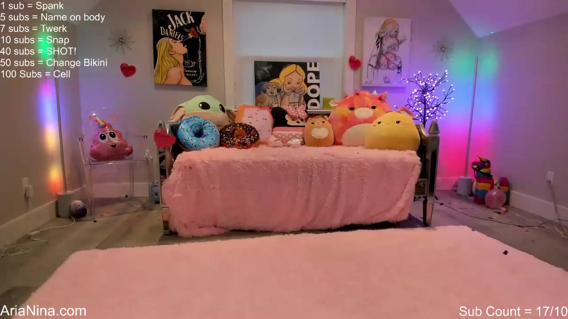 Gallery image thumbnail from AriaNina's myfreecams stream on, 03/12/2023, 02:33 image 10 of 20