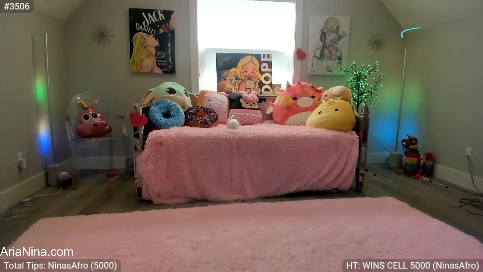 Gallery image thumbnail from AriaNina's myfreecams stream on, 05/30/2023, 22:45 image 6 of 20