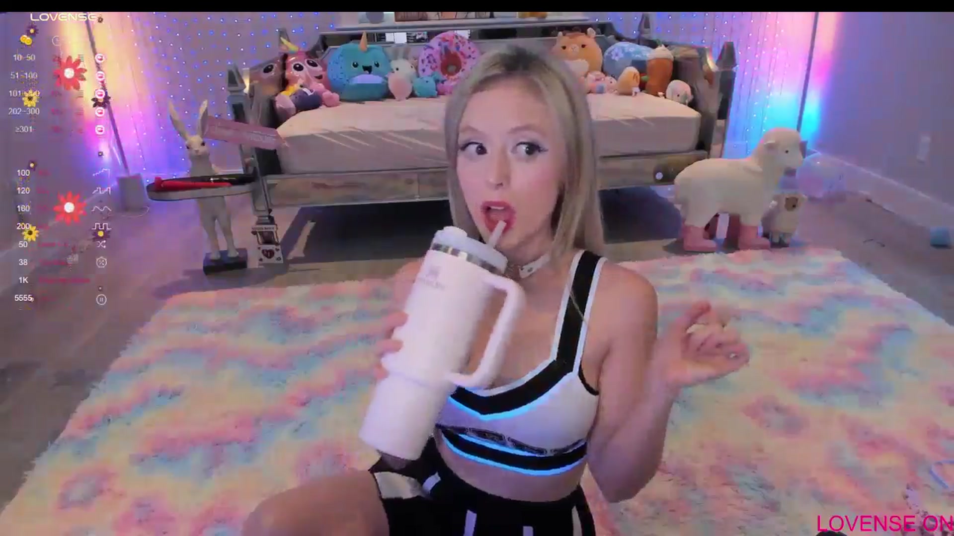 Gallery image thumbnail from AriaNina's myfreecams stream on, 07/01/2024, 04:50 image 7 of 20