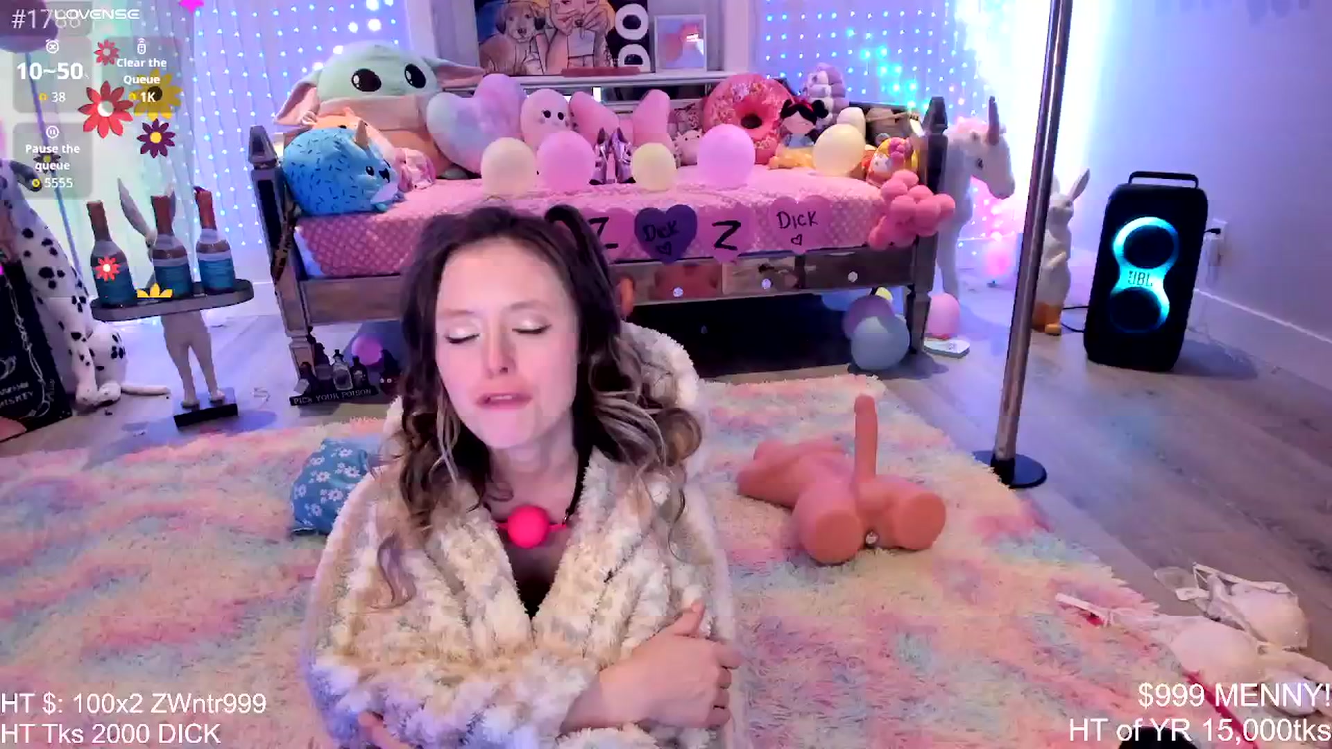 Gallery image thumbnail from AriaNina's myfreecams stream on, 11/24/2025, 06:58 image 7 of 20