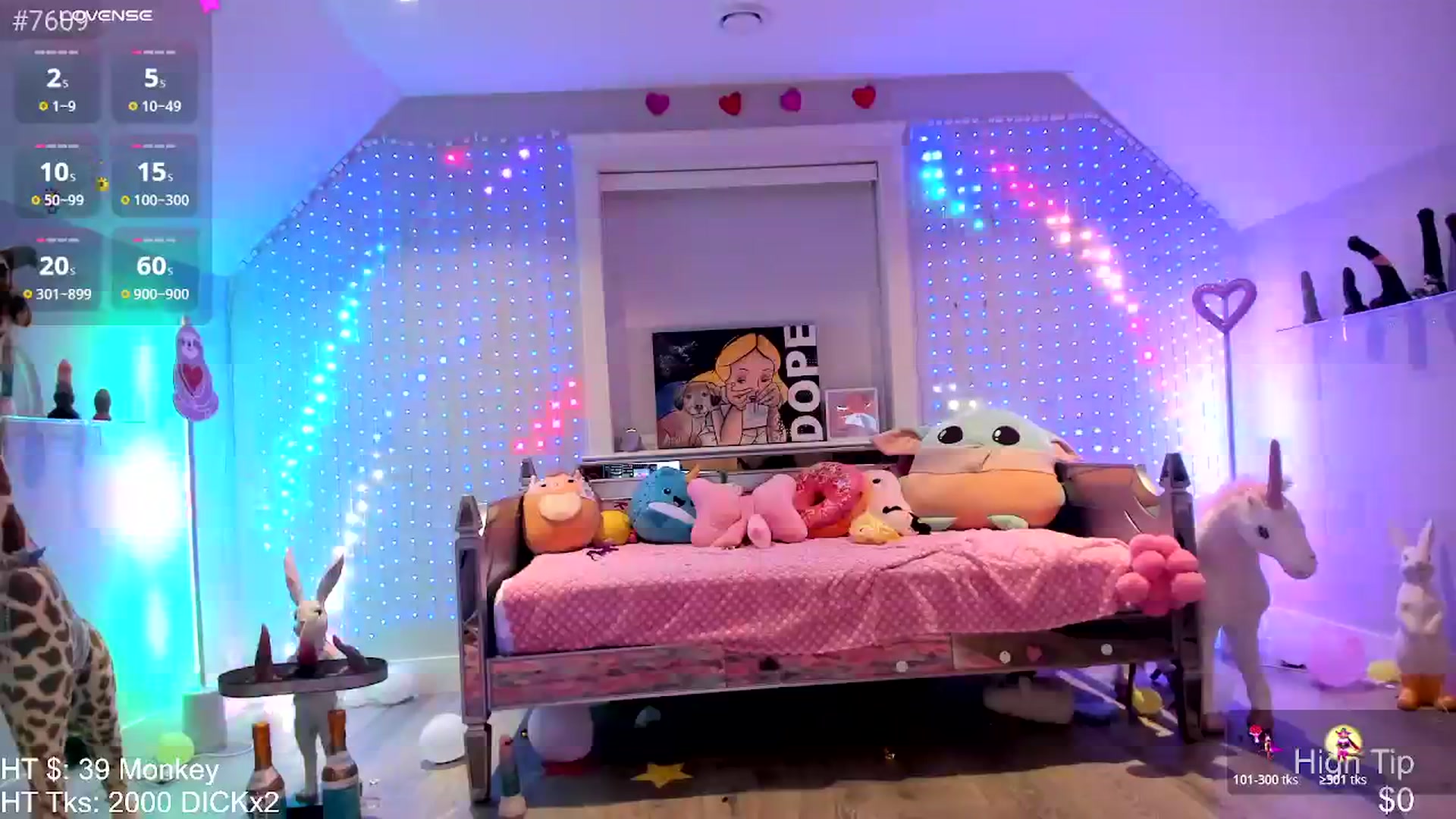 Gallery image thumbnail from AriaNina's myfreecams stream on, 01/25/2026, 05:33 image 13 of 20