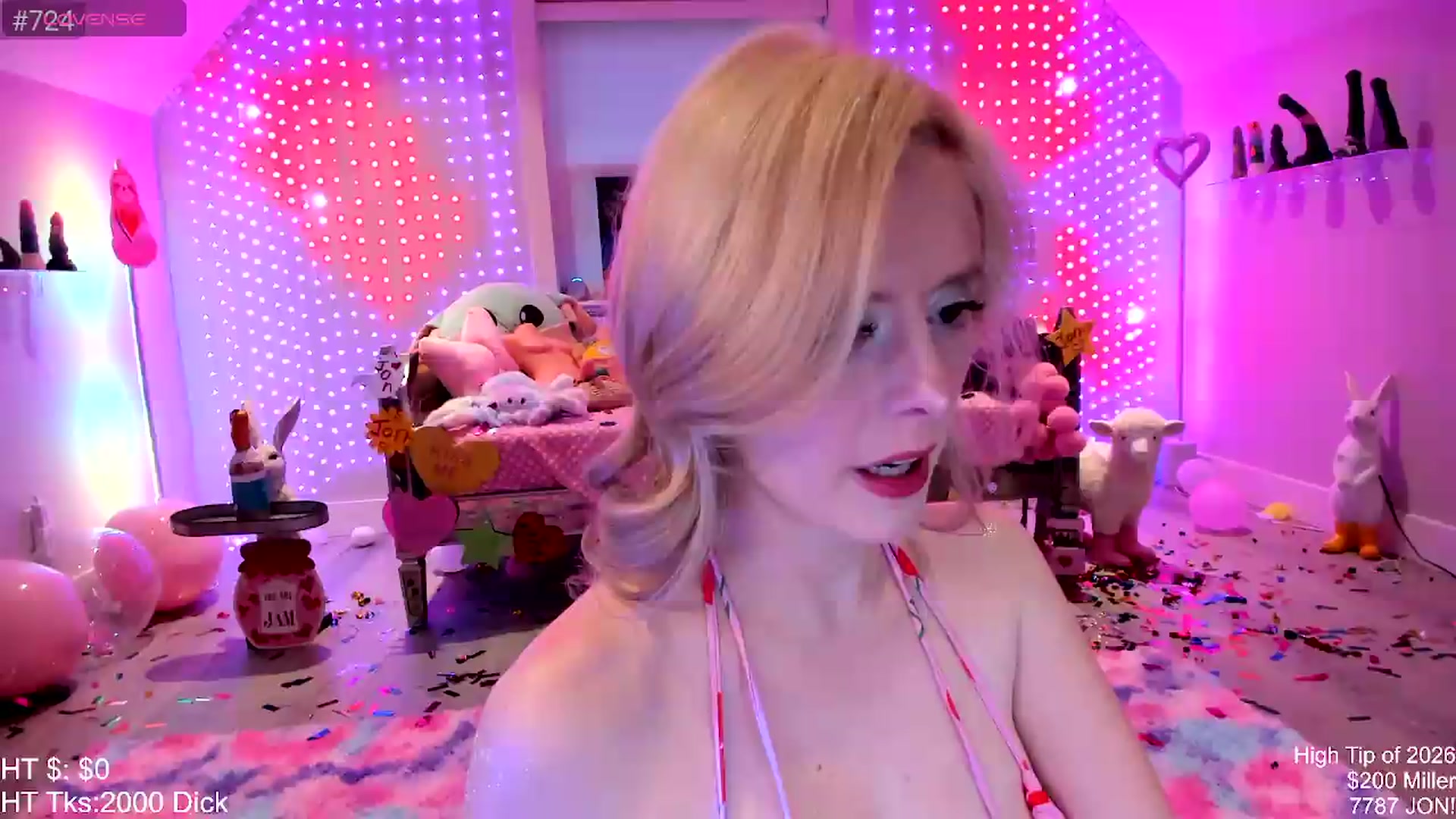Gallery image thumbnail from AriaNina's myfreecams stream on, 04/30/2026, 05:33 image 4 of 20