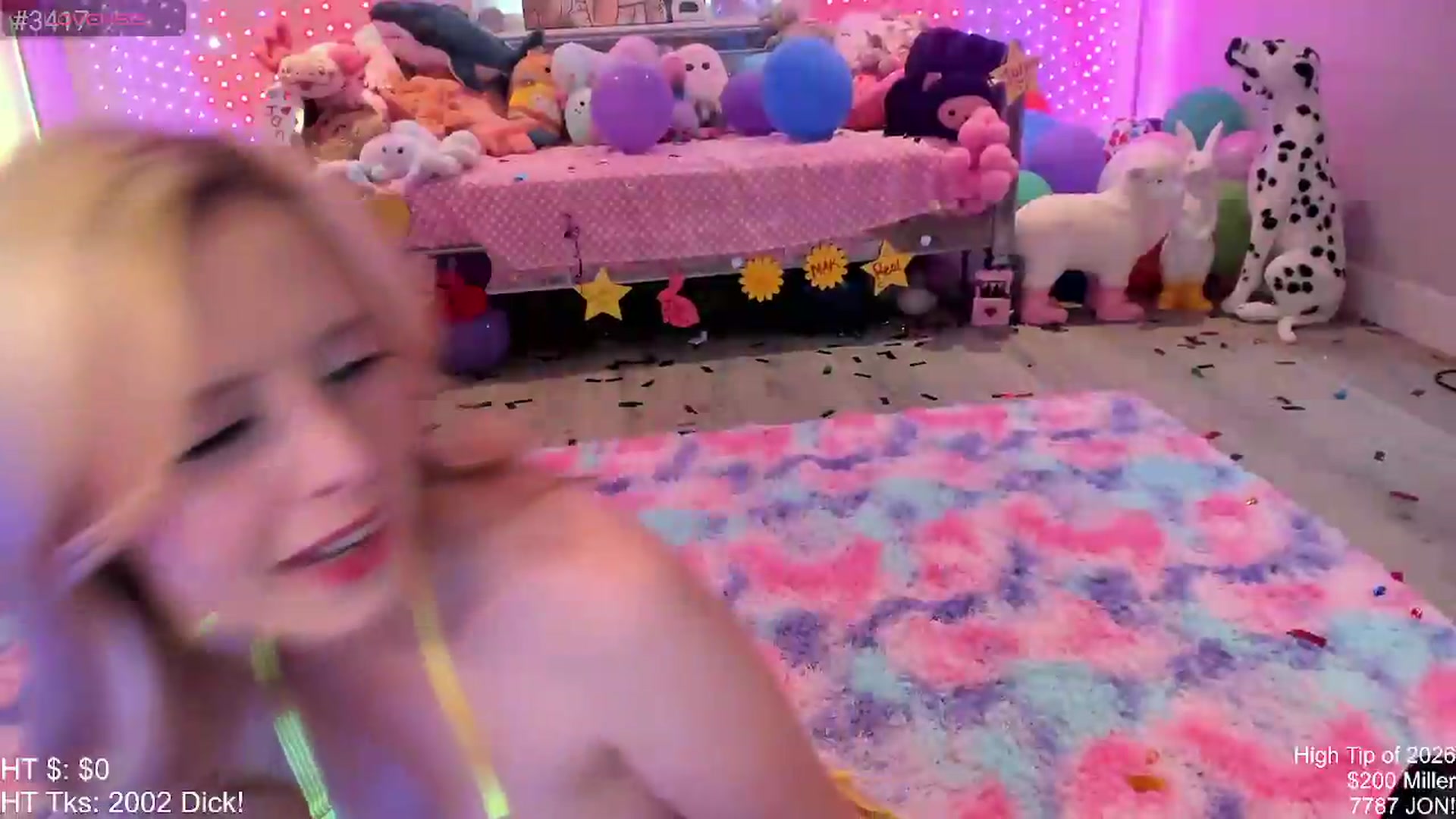 Gallery image thumbnail from AriaNina's myfreecams stream on, 06/08/2026, 02:39 image 10 of 20