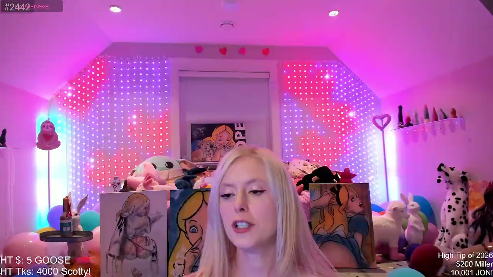 Gallery image thumbnail from AriaNina's myfreecams stream on, 08/17/2026, 04:57 image 12 of 20