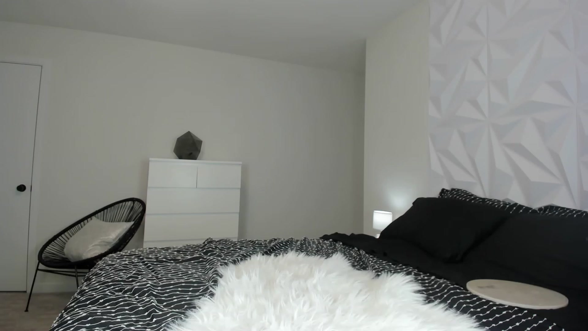 Gallery image thumbnail from AriaO's myfreecams stream on, 12/02/2022, 03:37 image 12 of 20