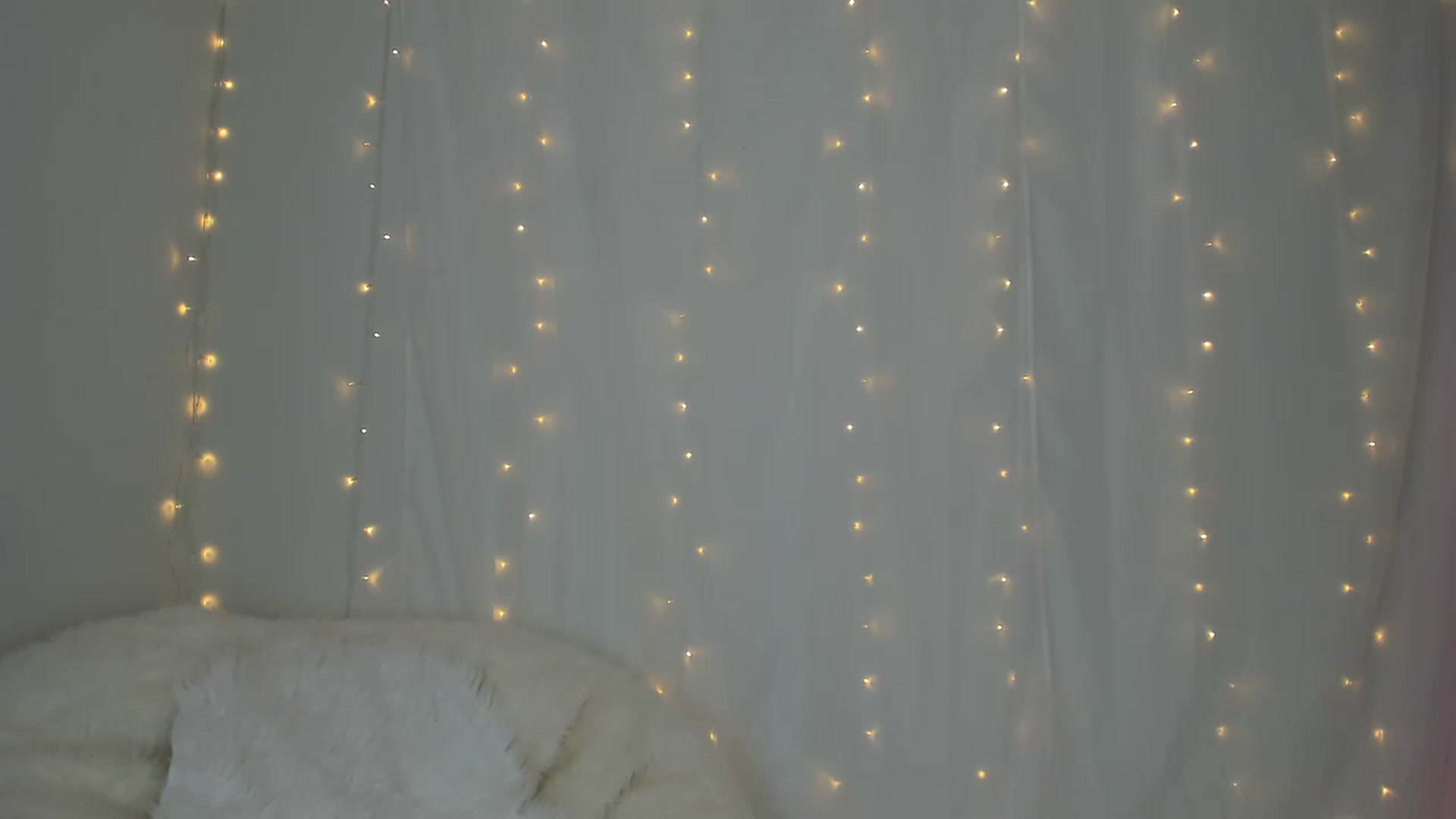 Gallery image thumbnail from AriaO's myfreecams stream on, 12/12/2022, 02:47 image 8 of 20