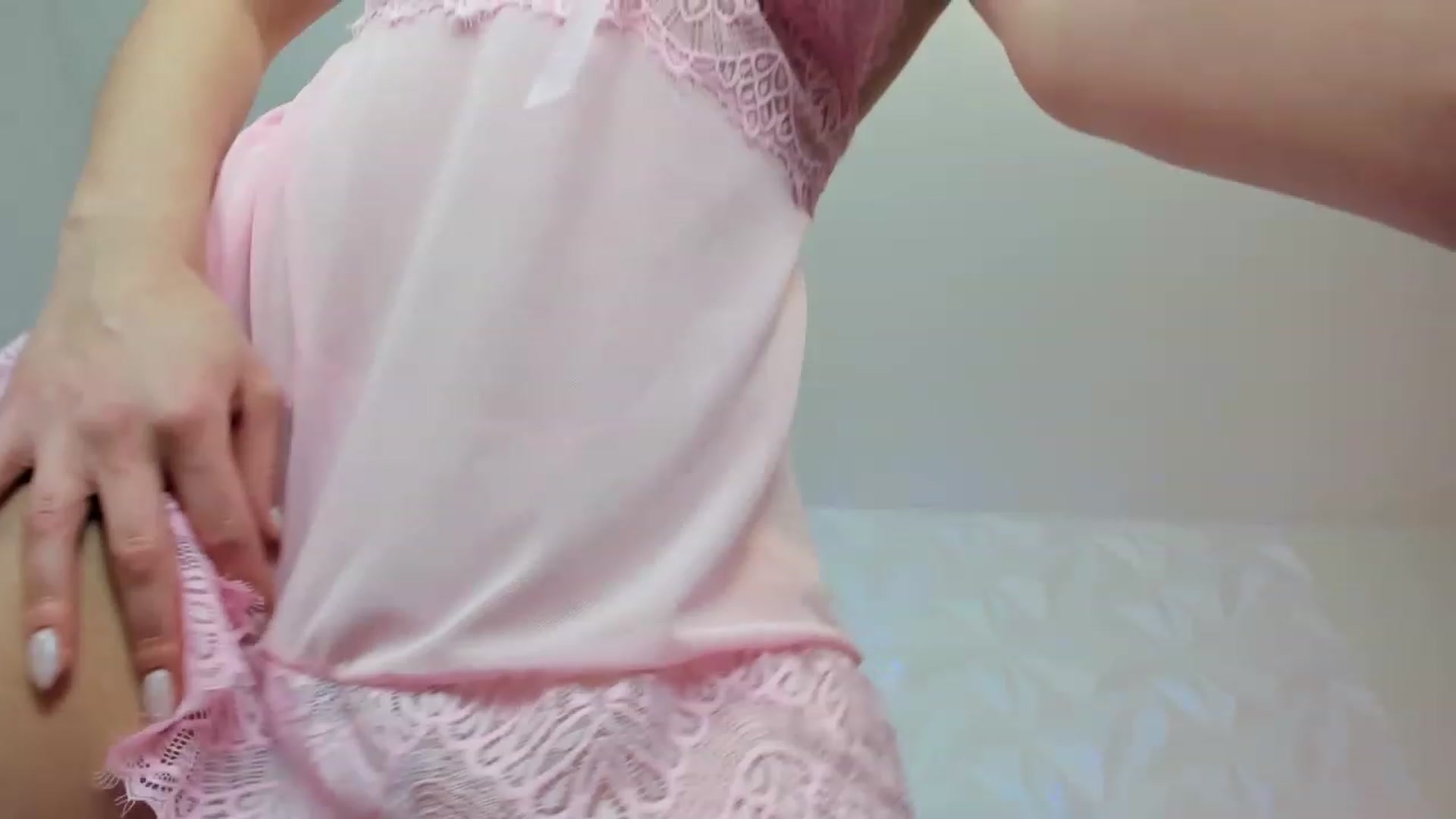 Gallery image thumbnail from AriaO's myfreecams stream on, 01/21/2023, 03:46 image 3 of 20