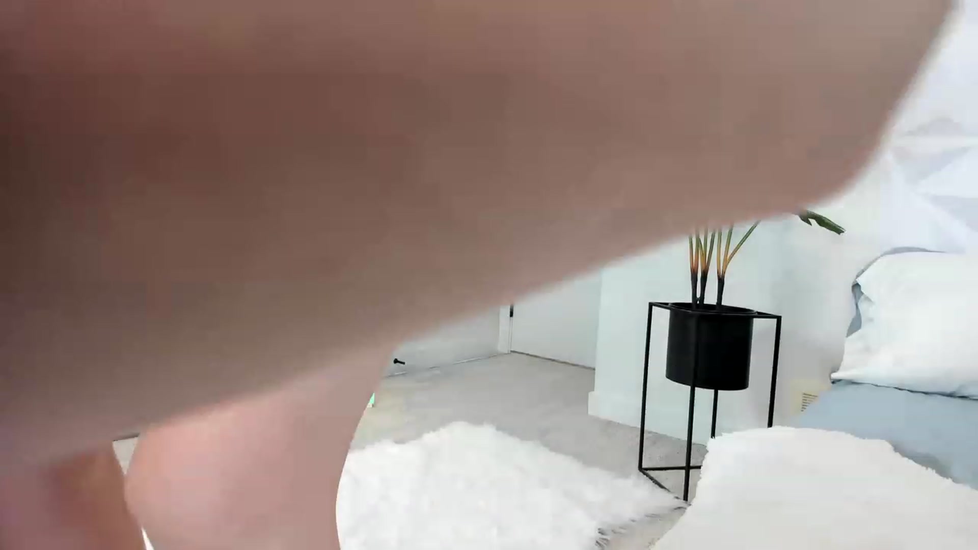 Gallery image thumbnail from AriaO's myfreecams stream on, 05/04/2023, 02:47 image 5 of 20