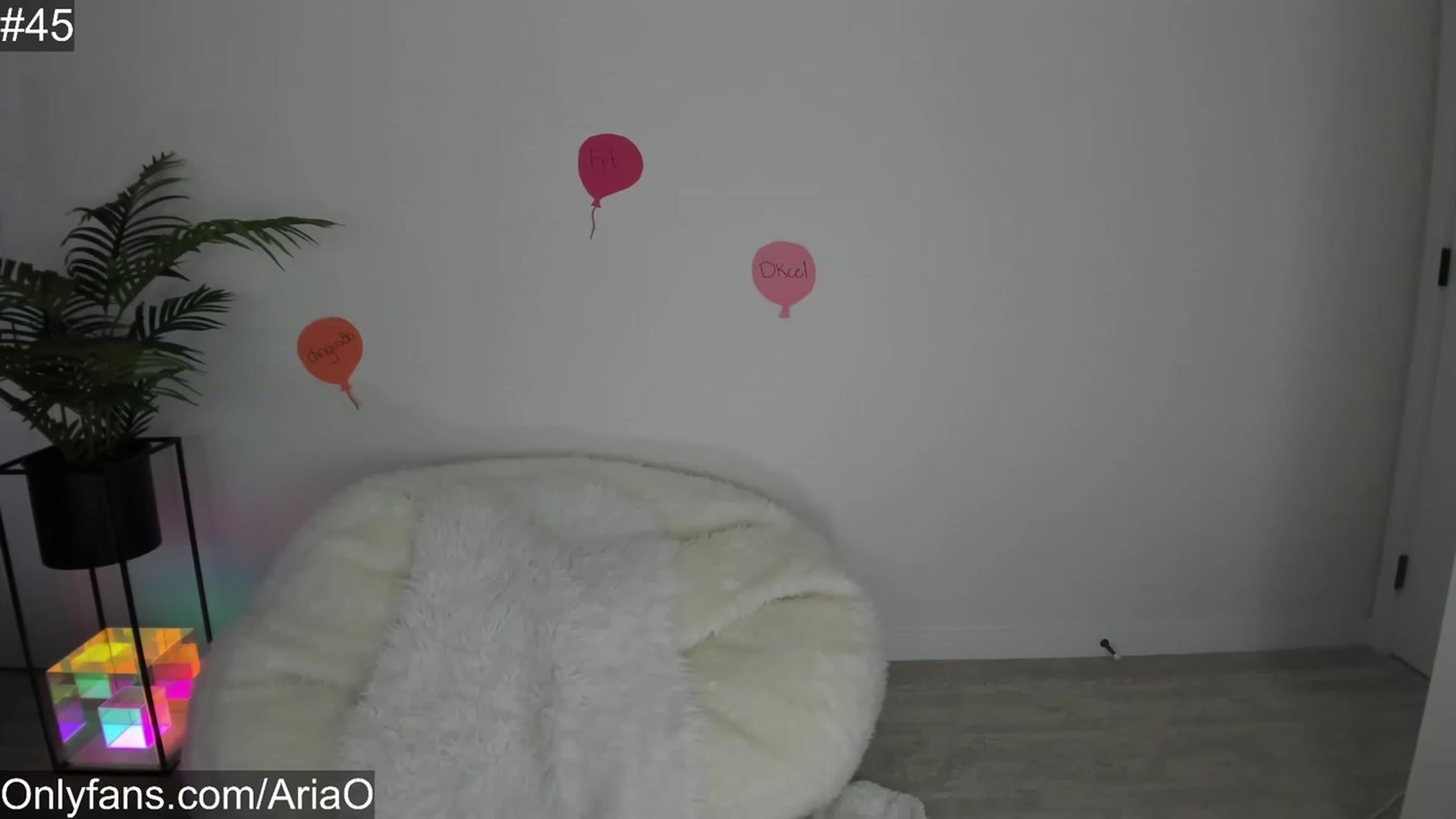 Gallery image thumbnail from AriaO's myfreecams stream on, 06/04/2023, 01:59 image 10 of 20