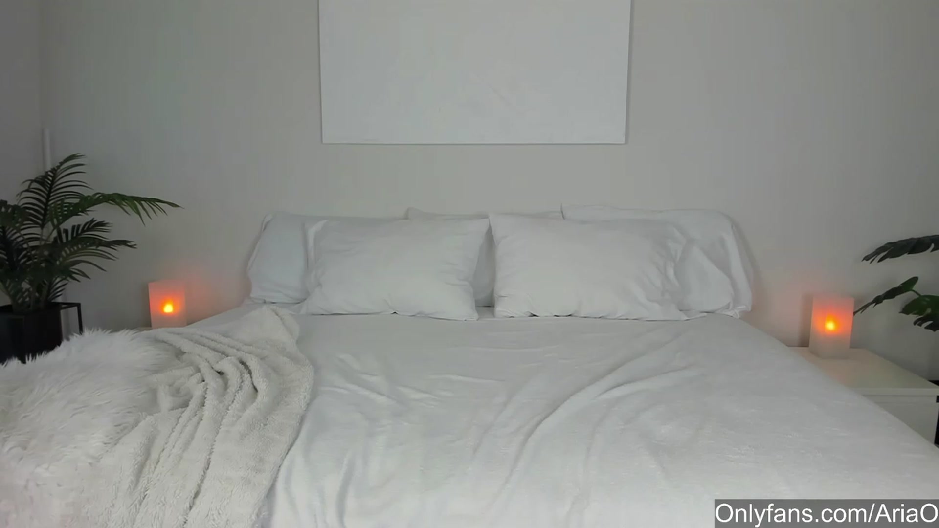 Gallery image thumbnail from AriaO's myfreecams stream on, 07/17/2023, 24:02 image 19 of 20