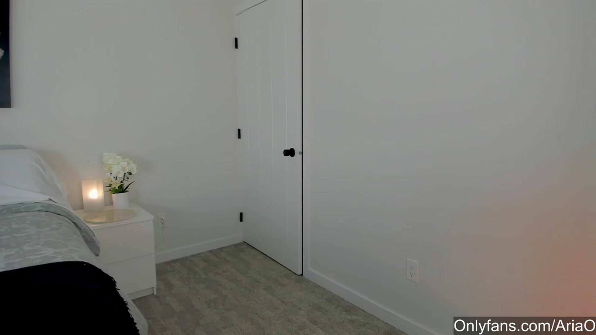 Gallery image thumbnail from AriaO's myfreecams stream on, 10/01/2023, 23:37 image 3 of 20