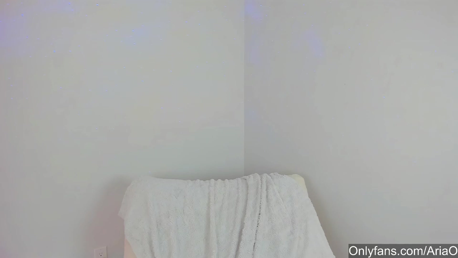 Gallery image thumbnail from AriaO's myfreecams stream on, 10/04/2023, 01:26 image 5 of 20